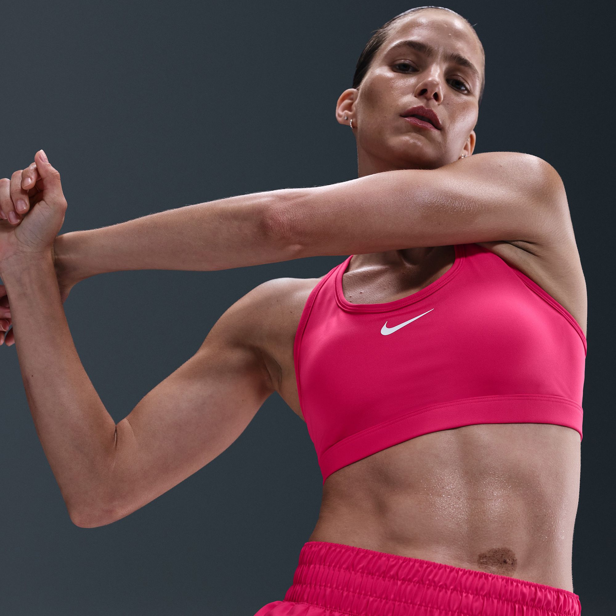 Nike Women's Swoosh Medium Support Padded Sports Bra product image