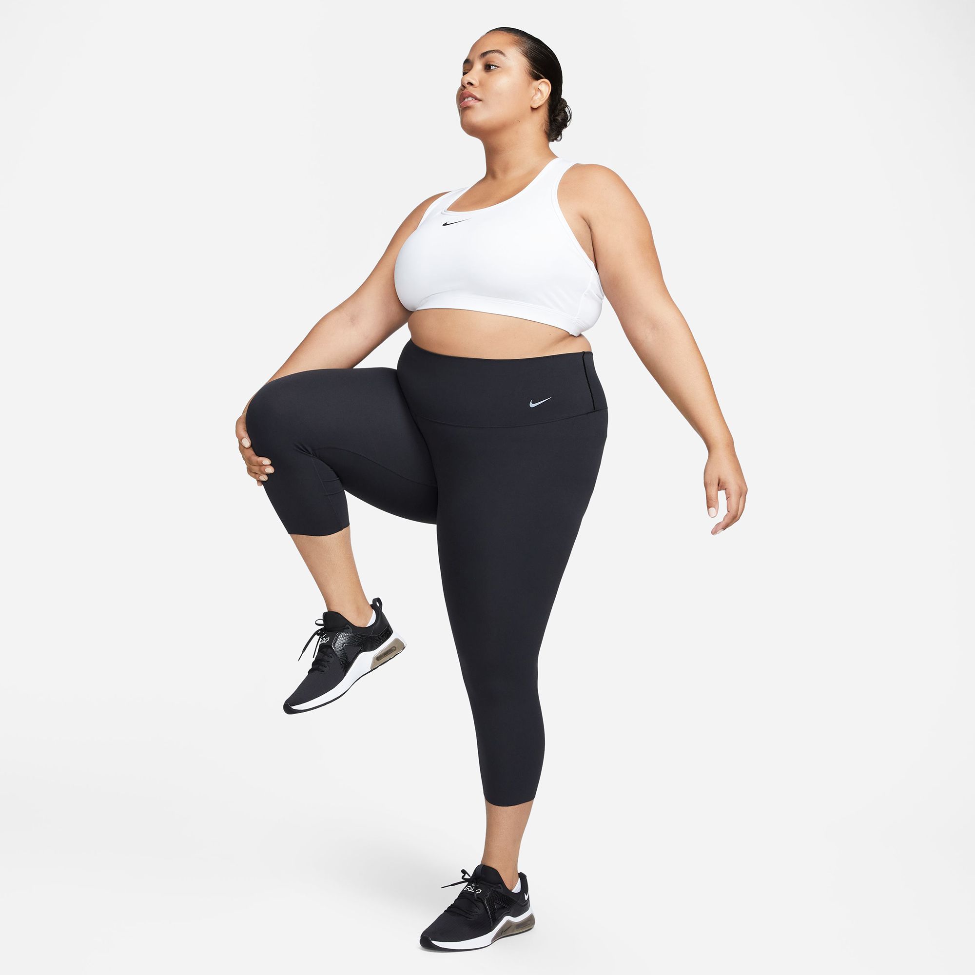 Nike Women's Swoosh Medium-Support Padded Sports Bra (Plus Size) product image