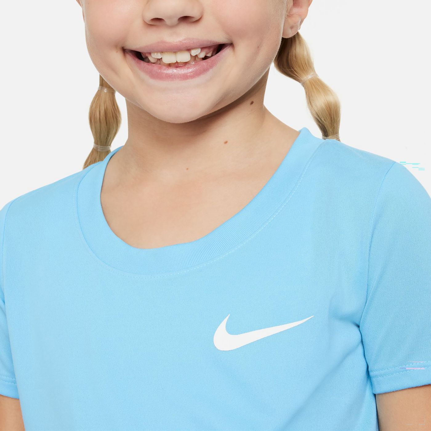 Nike Girls Legend Scoop Dri FIT T Shirt Dick s Sporting Goods