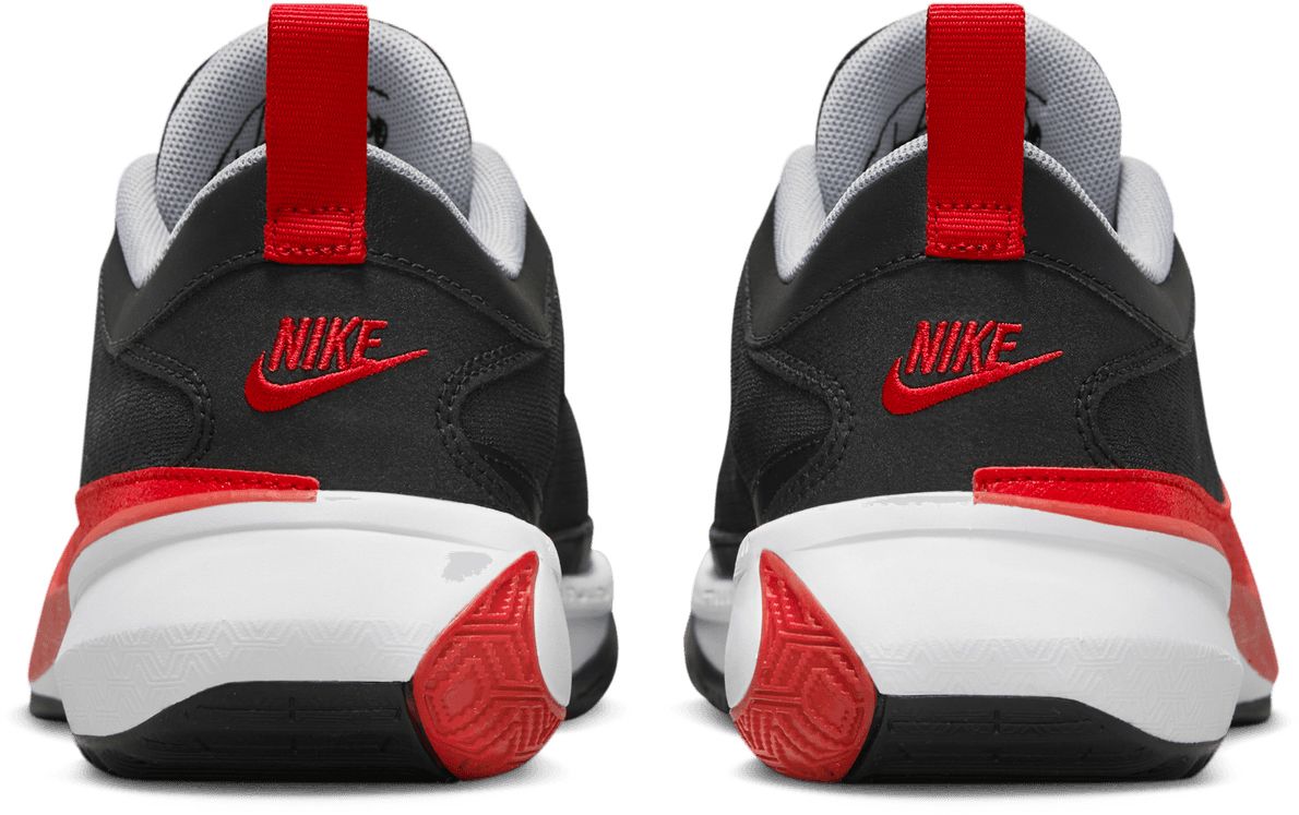 Nike Kids' Grade School Freak 5 Basketball Shoes