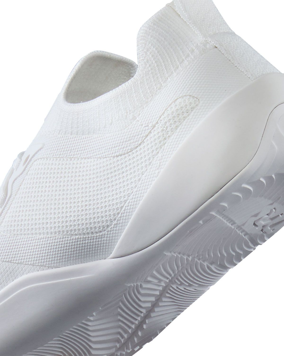 TYR Men's DropZero 2 Barefoot Lace Trainer product image