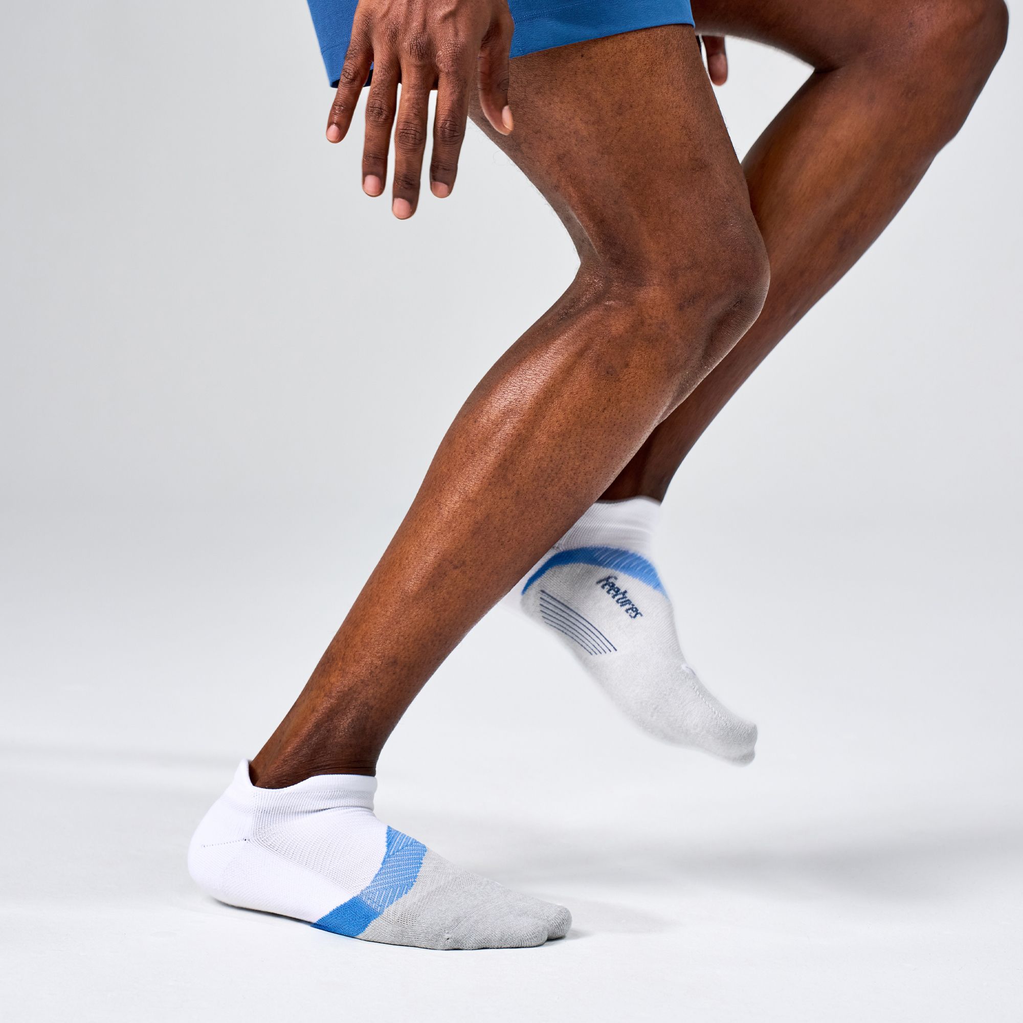 Feetures Elite Light Cushion No Show Tab product image