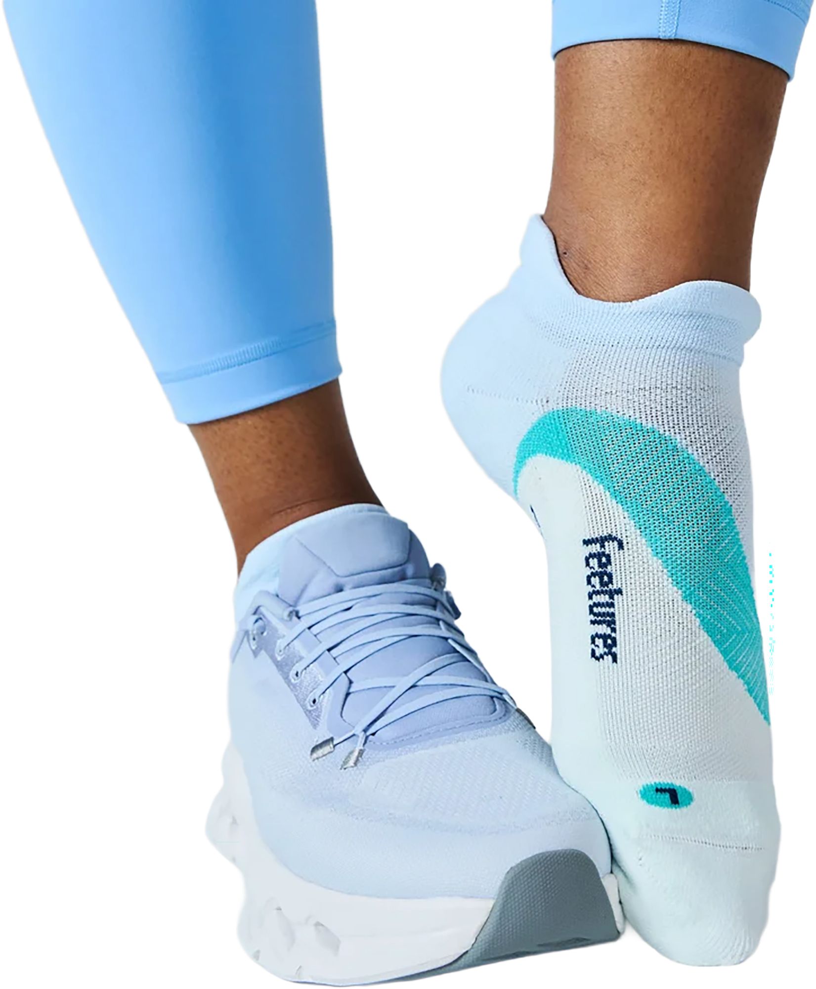 Feetures Elite Light Cushion No Show Tab product image