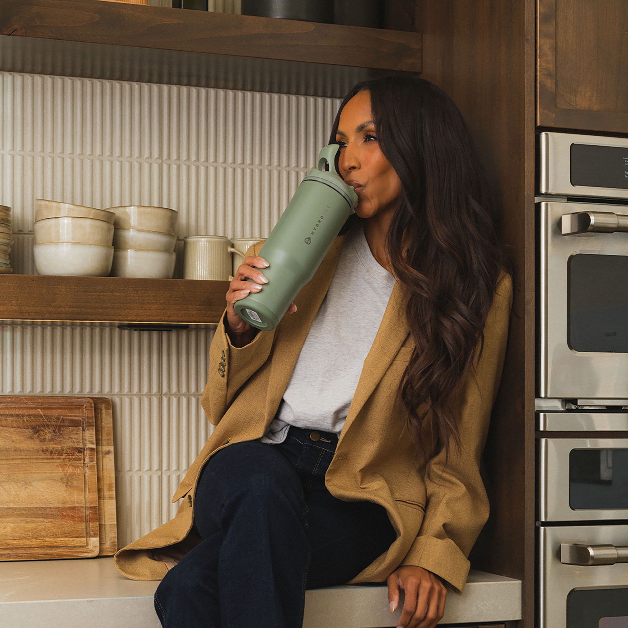 HYDROJUG 40oz. Ease2o Bottle product image