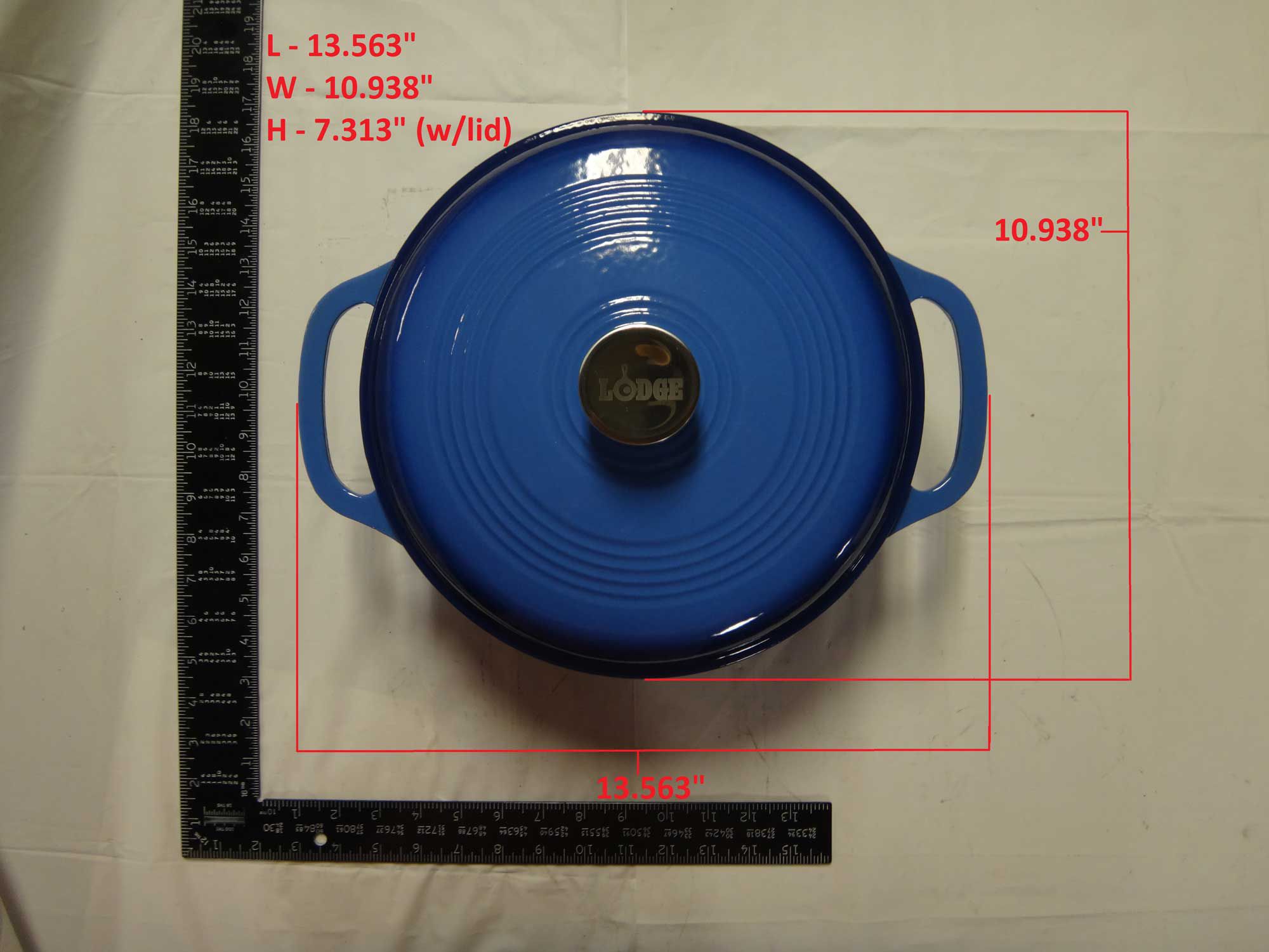 Lodge 6-Quart Enameled Cast Iron Dutch Oven