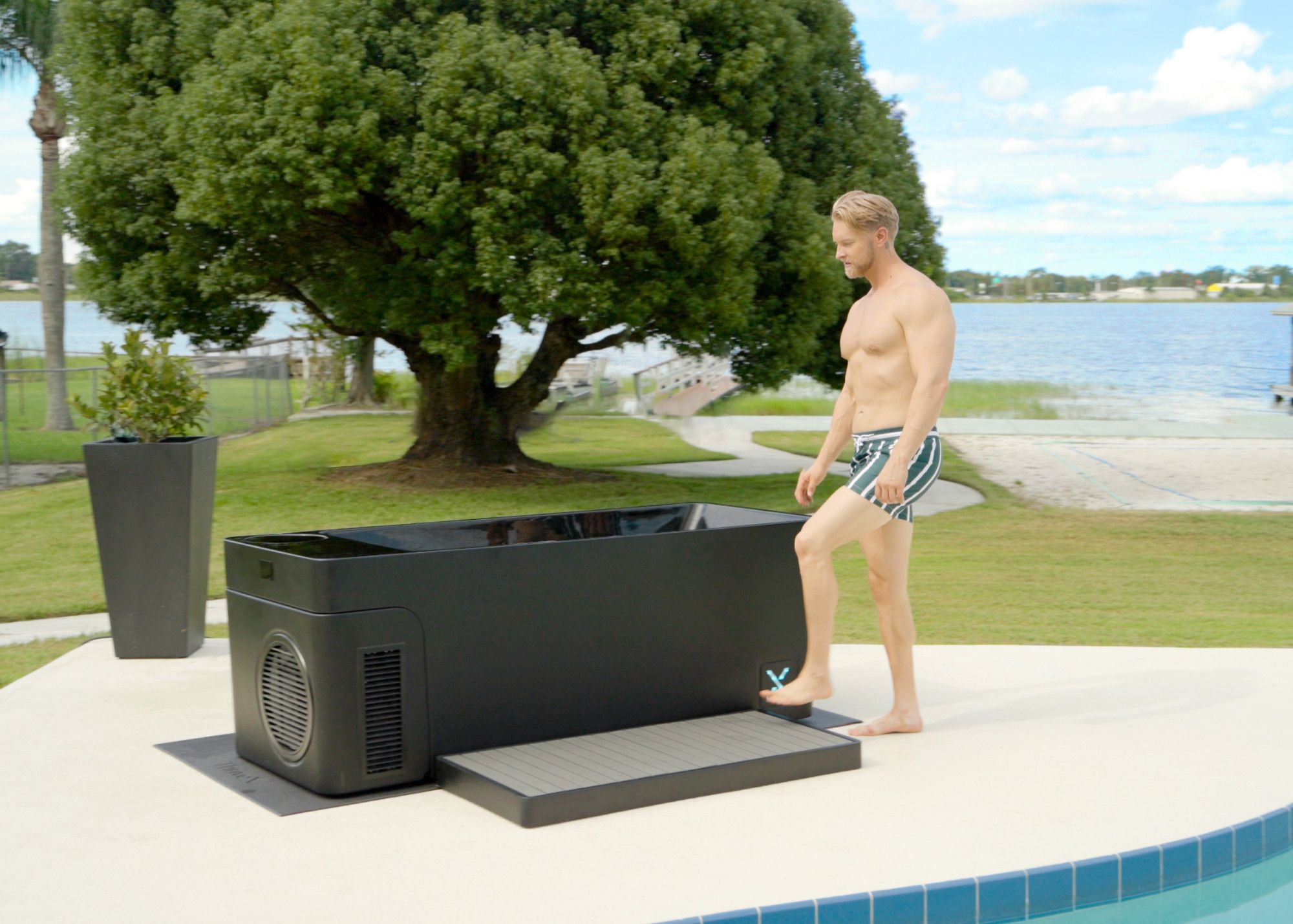 Echelon Smart Cold Plunge w/ Heat & Cool product image