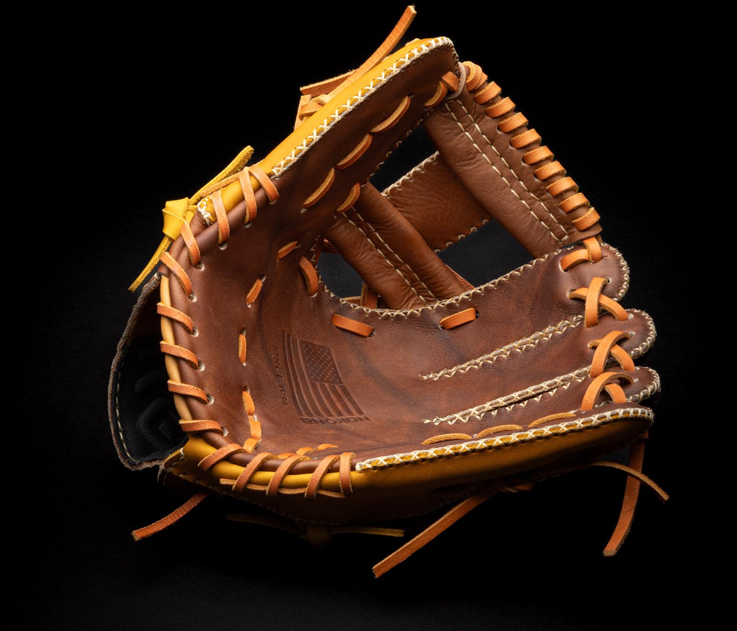 Nokona 11.5” EdgeX Gold Rush Series Glove product image
