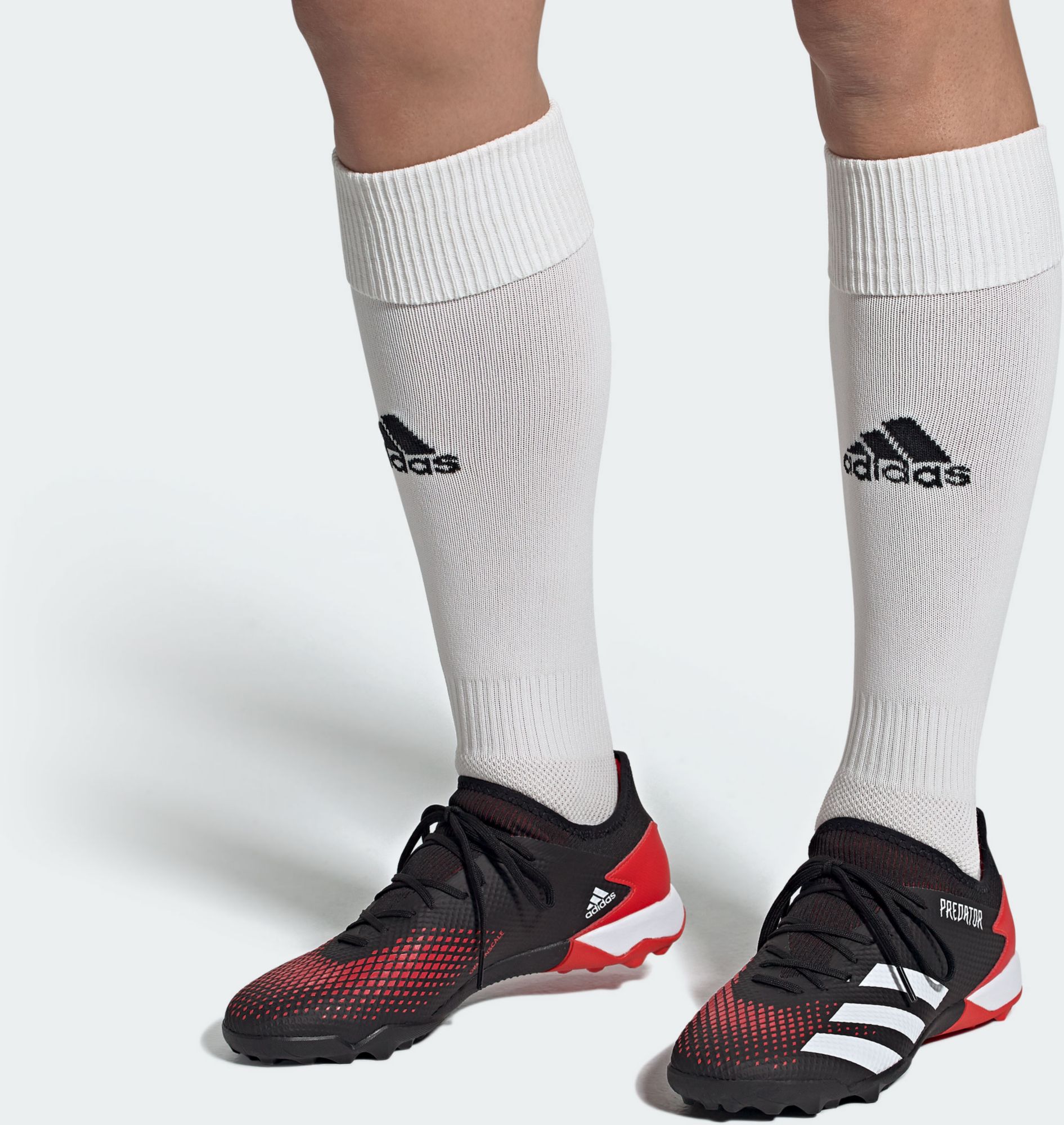 predator 20.3 turf shoes