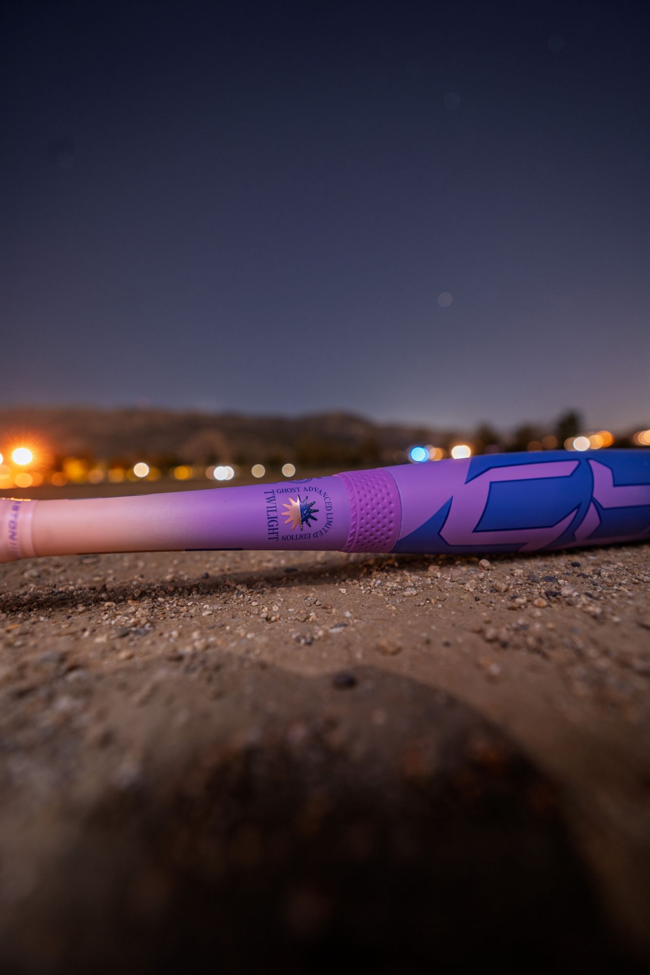 Easton Ghost Advanced Twilight Limited Edition Fastpitch Bat 2026 (-10) product image