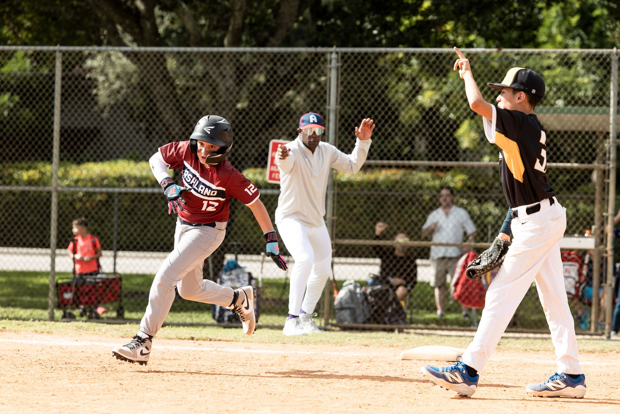 Easton Senior Elite Max Baseball Batting Helmet w/ Adjustable Jaw Guard product image