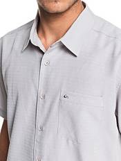 Quiksilver Men's Waterman Centinela 4 Short Sleeve Shirt product image