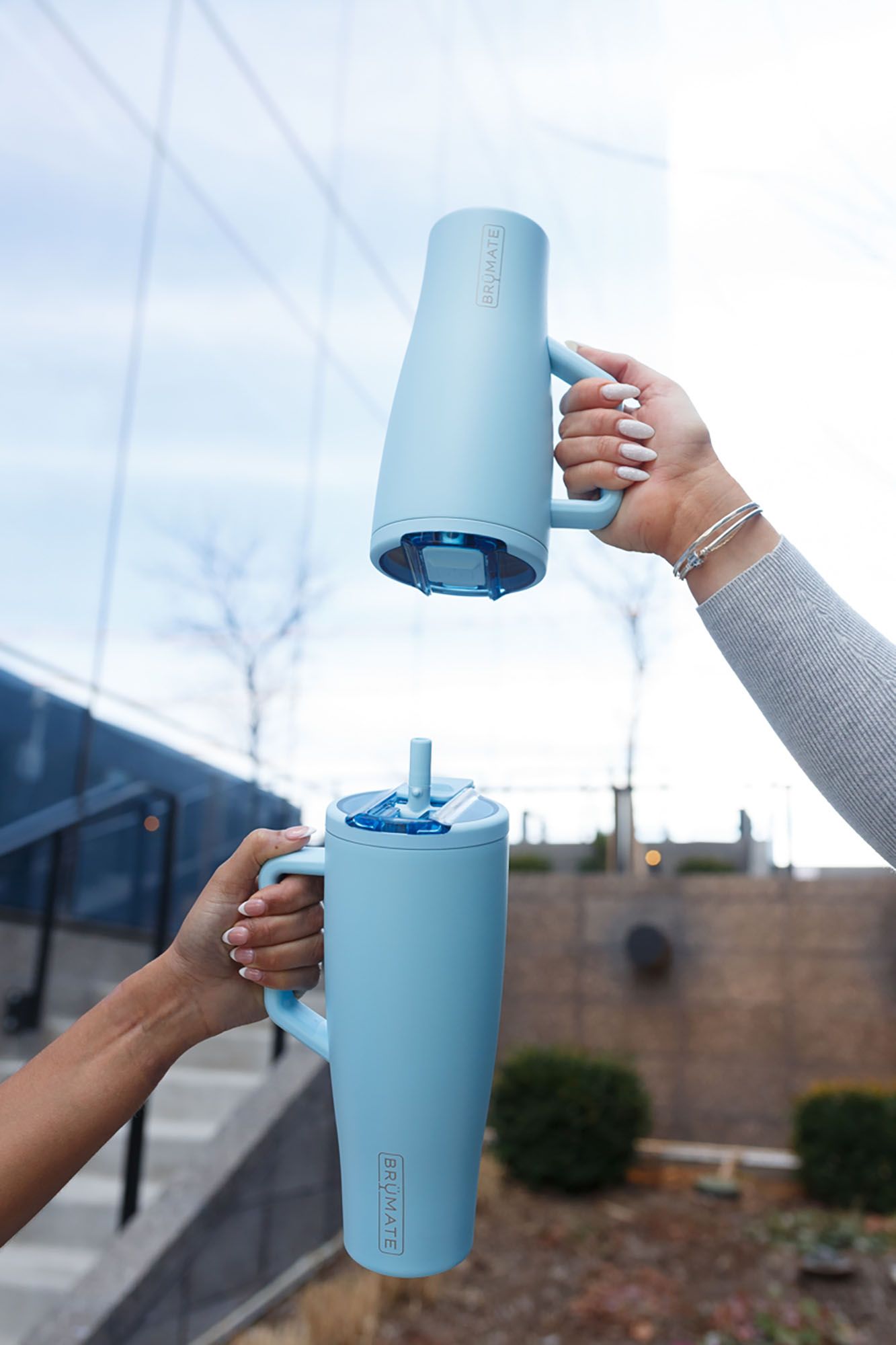 BruMate Era Flip 30 oz. Straw Tumbler product image