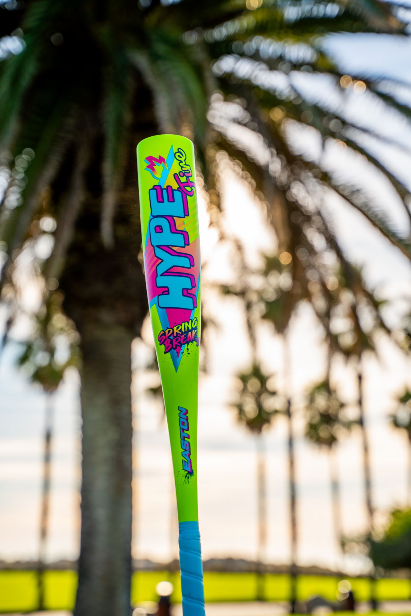 Easton Hype Fire Spring Break USA Tee Ball Bat 2026 (-13) product image