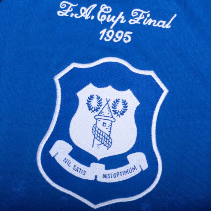 Everton 1995 Vintage FA Cup Home Kit product image