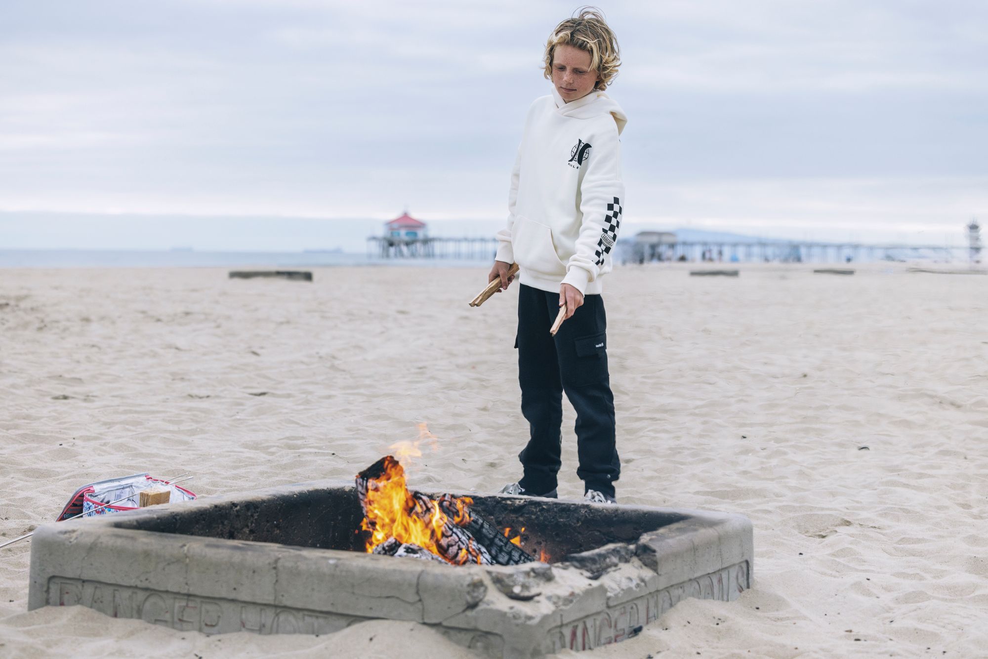 Hurley Boys' Oversized Graphic Pullover Hoodie product image