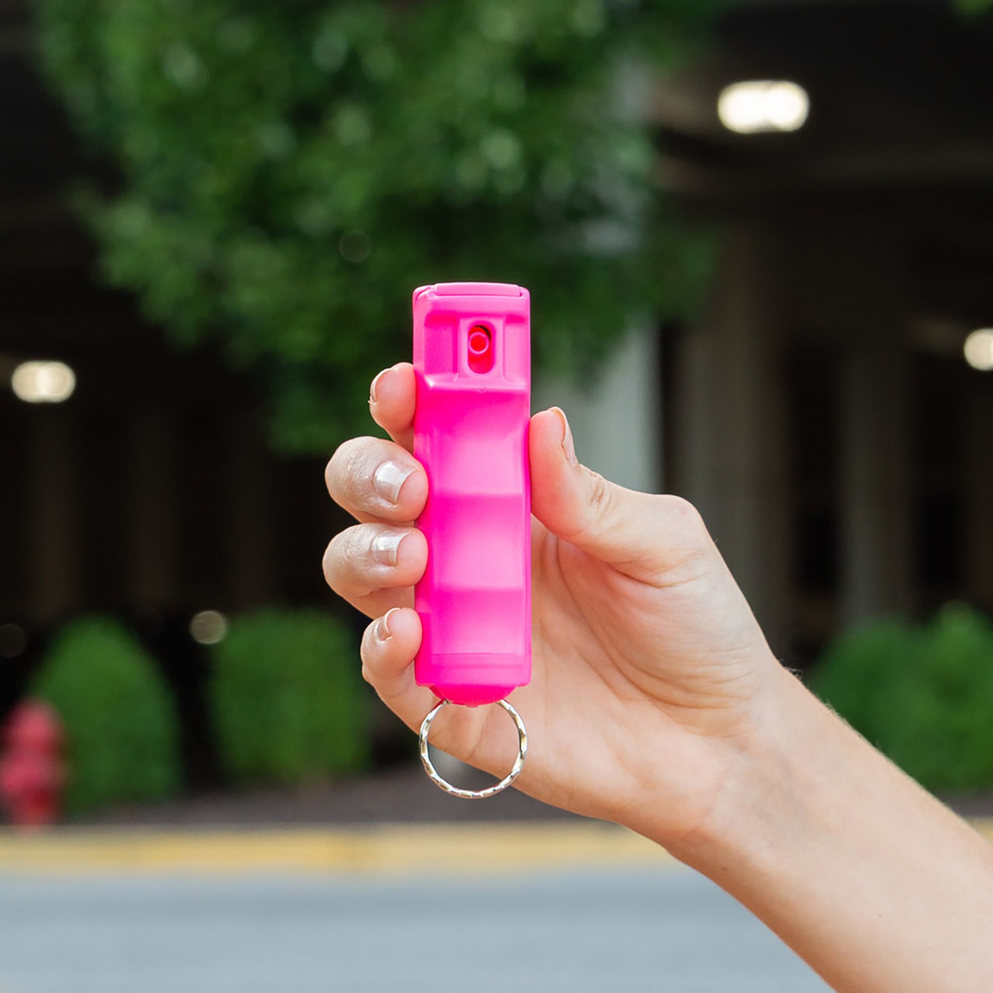 SABRE Pepper Spray with Egronomic Finger Grip and Flip Top product image