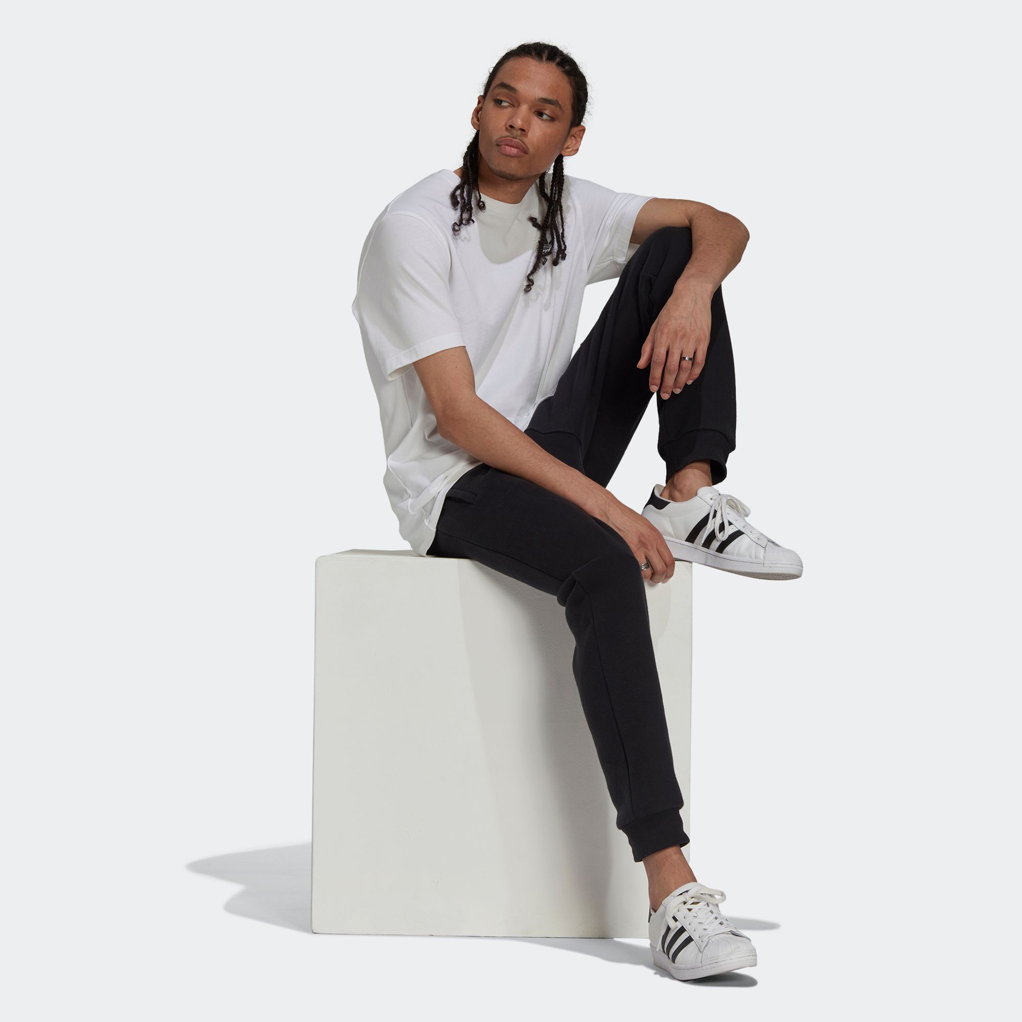 adidas Originals Men's Adicolor Essentials Trefoil Fleece Pants product image