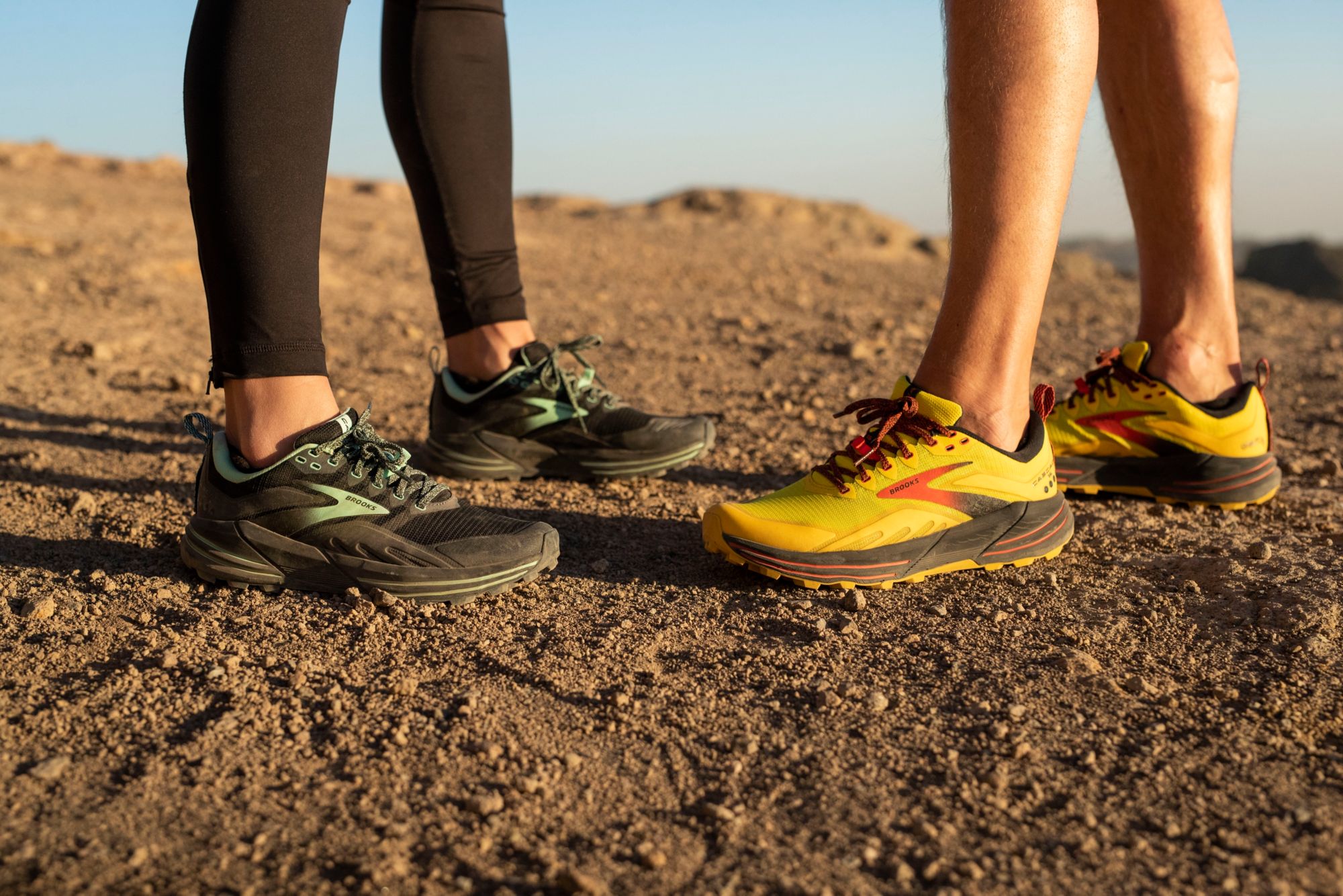 Brooks Men's Cascadia Trail 16 Running Shoes product image