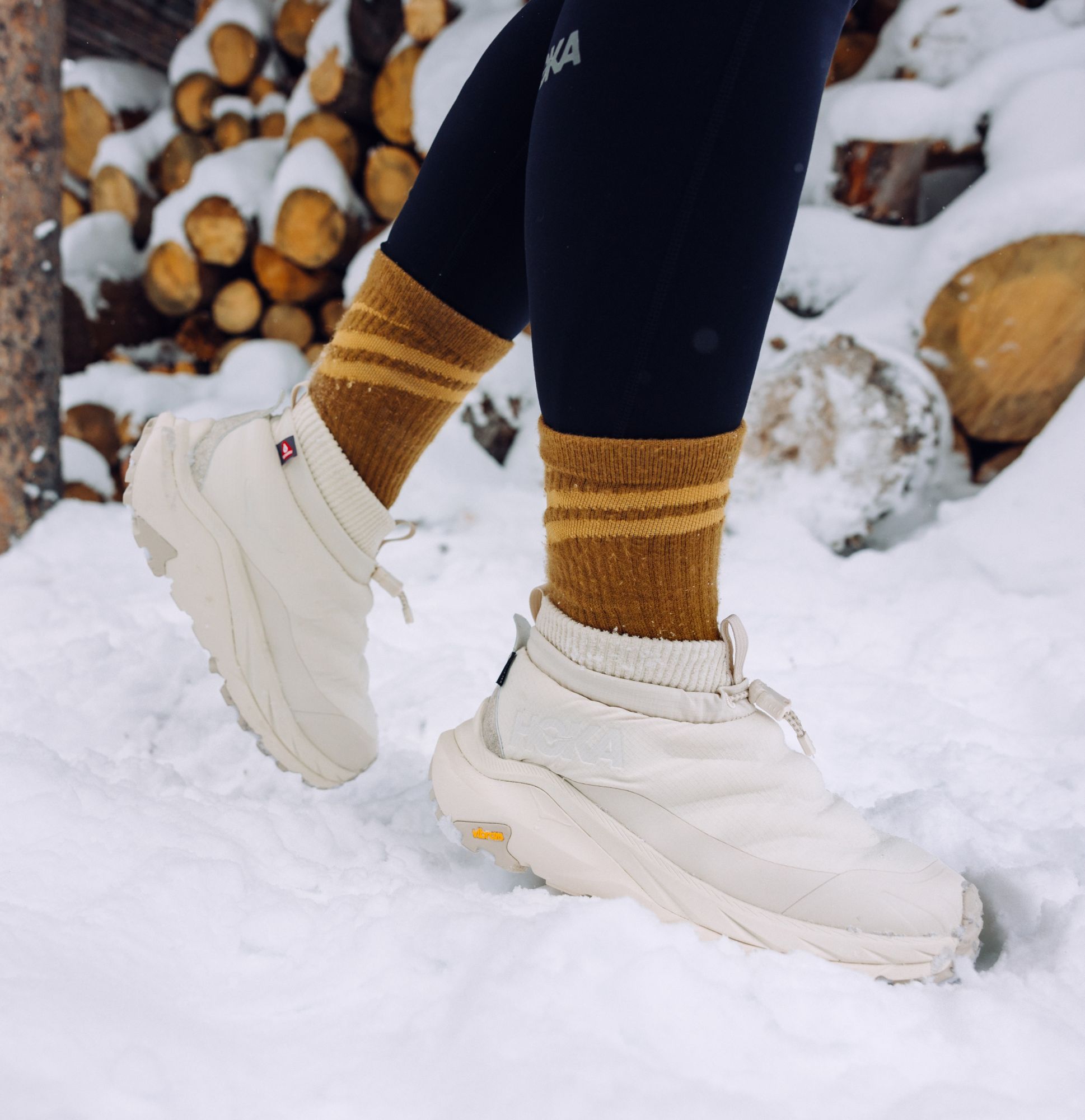 HOKA Women's Kaha 2 Frost Moc GTX Shoes product image