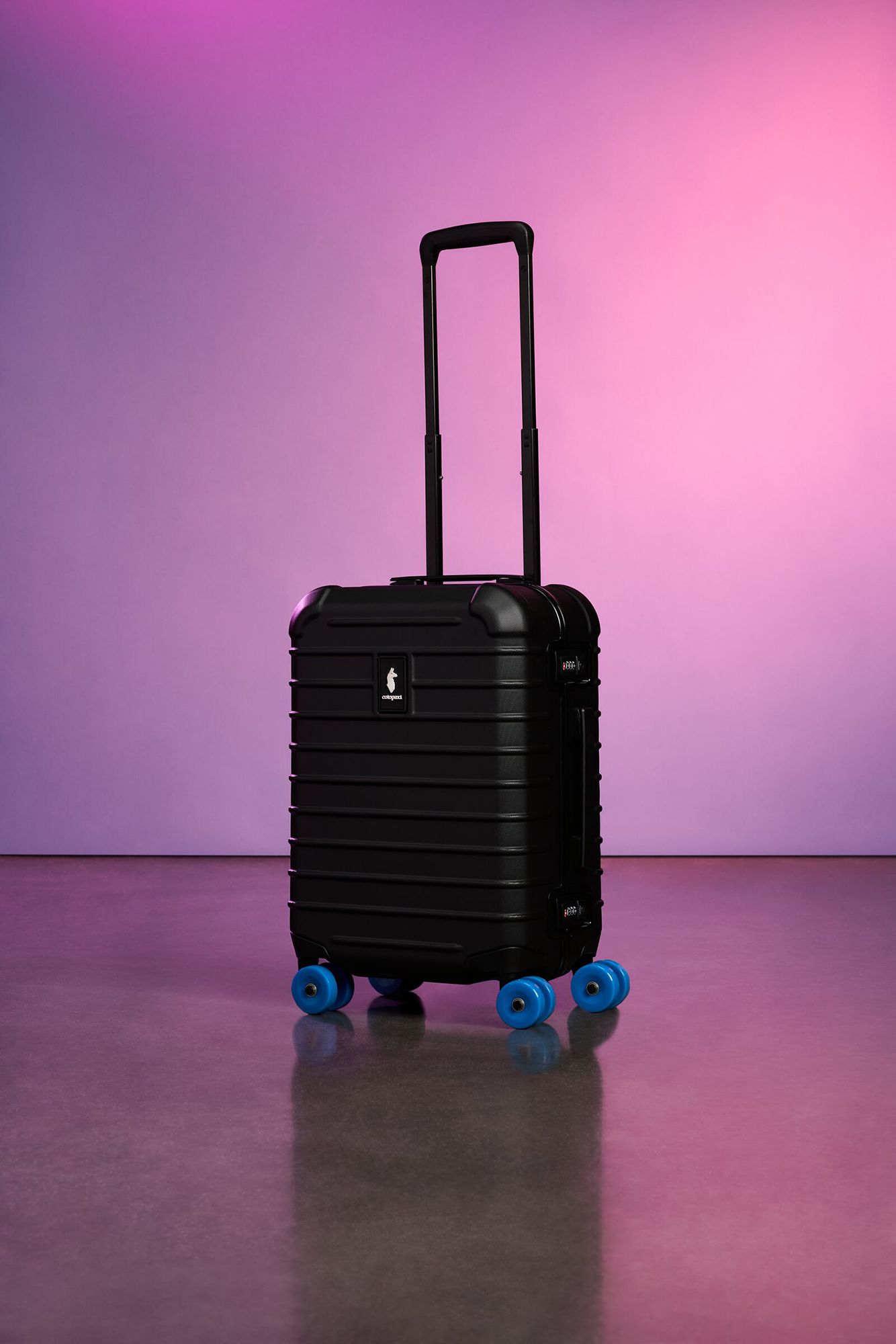 Cotopaxi Coraza Carry-On Suitcase product image