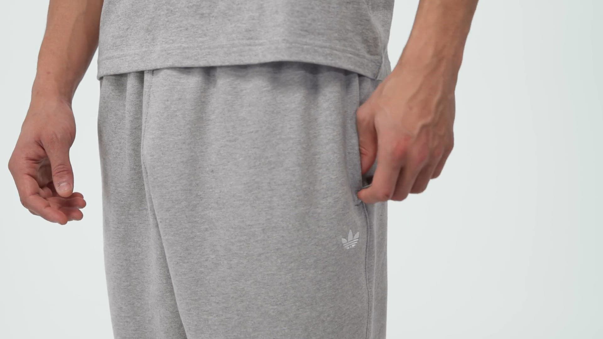 adidas Originals Men's Trefoil Essentials Open-Hem Pants product
