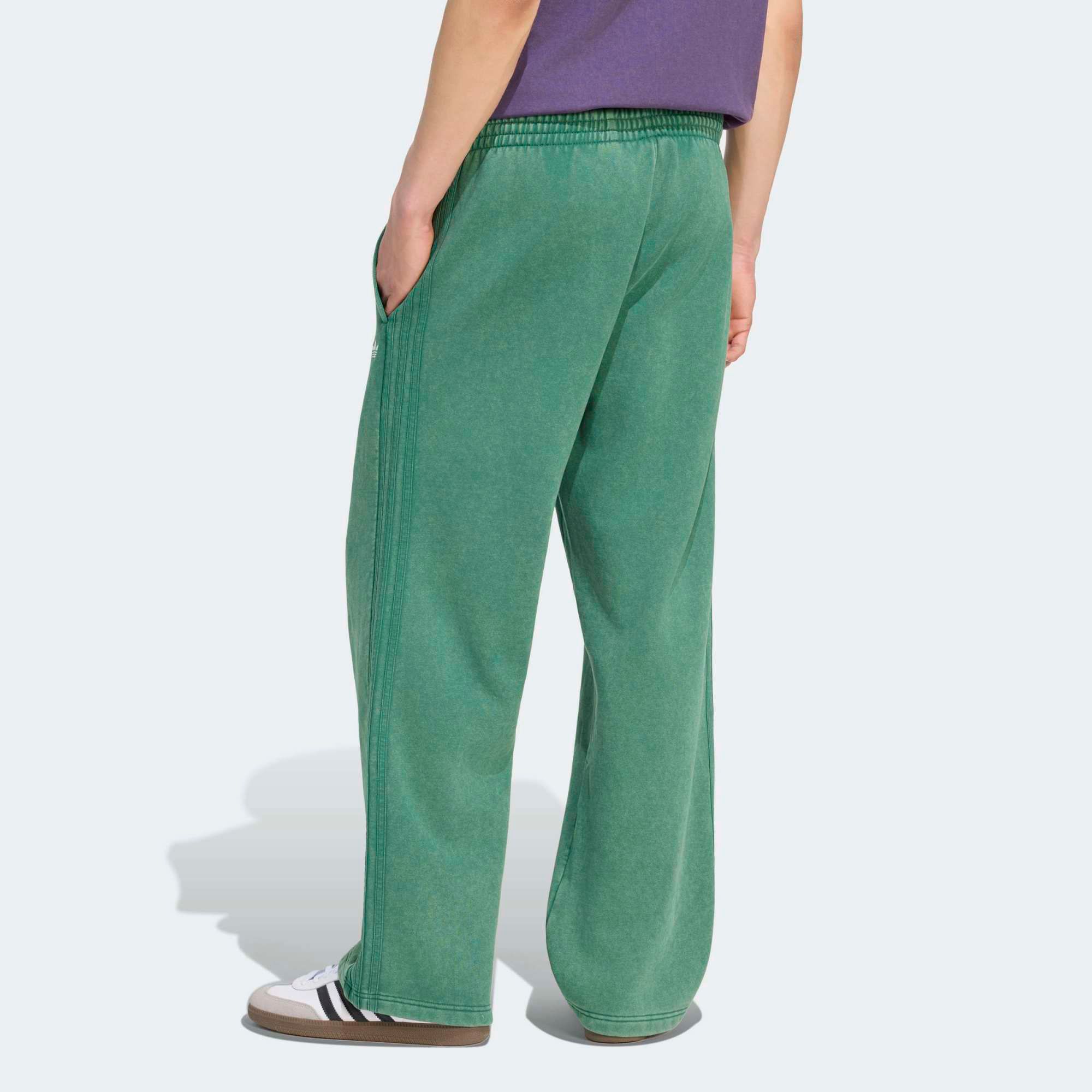adidas Originals Men's Trefoil Essentials Loose Washed Fleece Pants product image