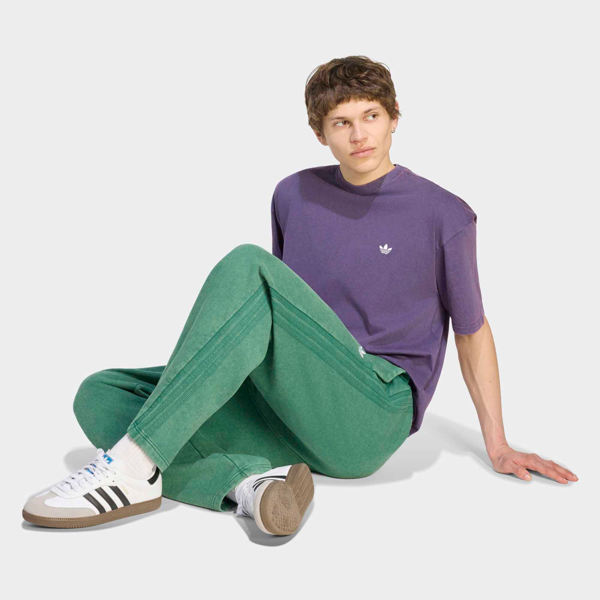 adidas Originals Men's Trefoil Essentials Loose Washed Fleece Pants product image