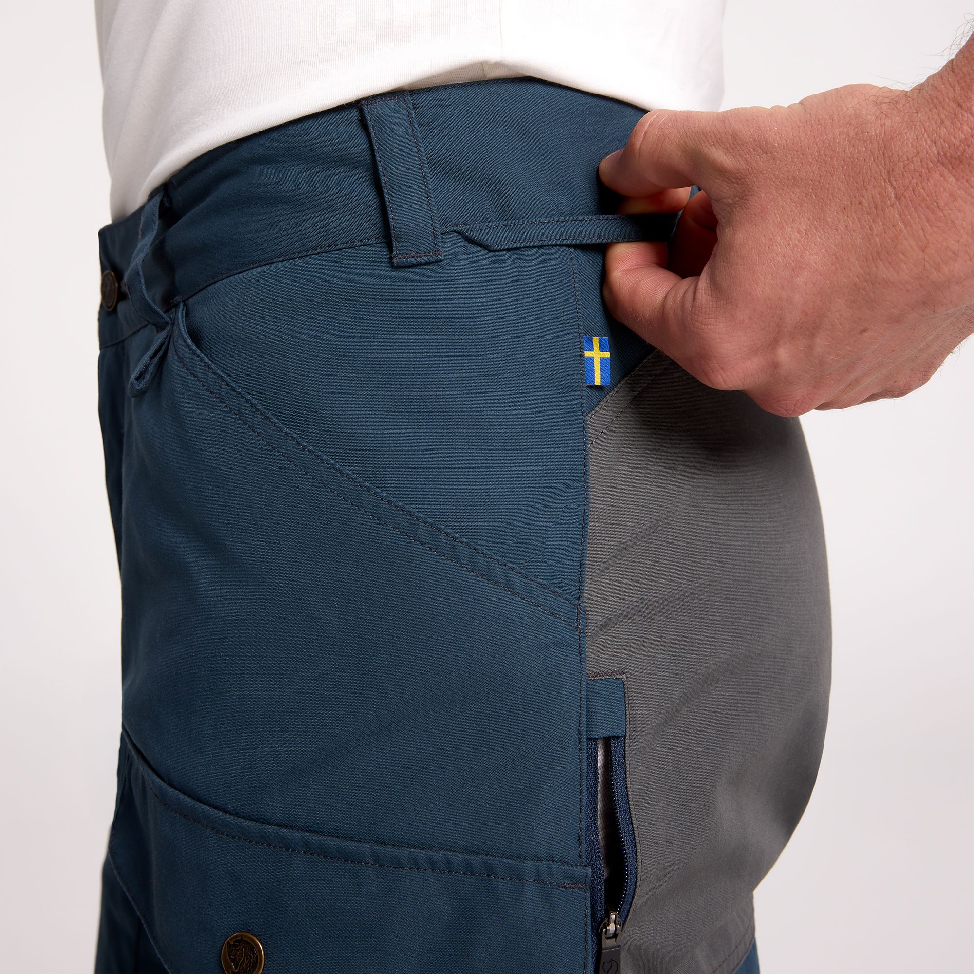 Fjallraven Men's Vidda Pro Ventilated Trousers product image