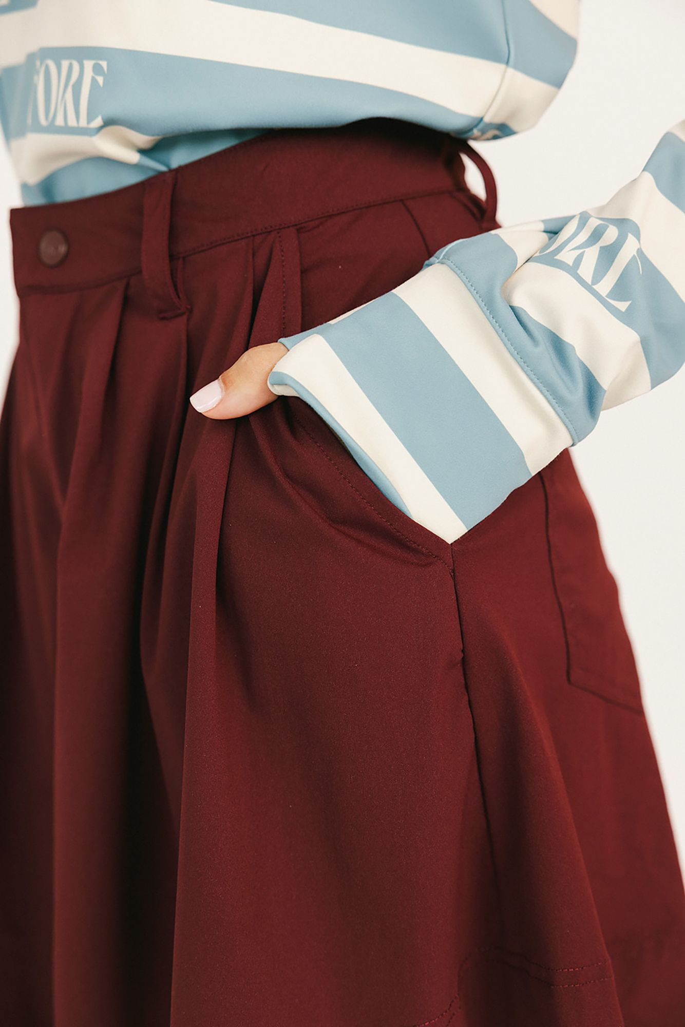 Fore All Women's Eleanor Golf Short product image