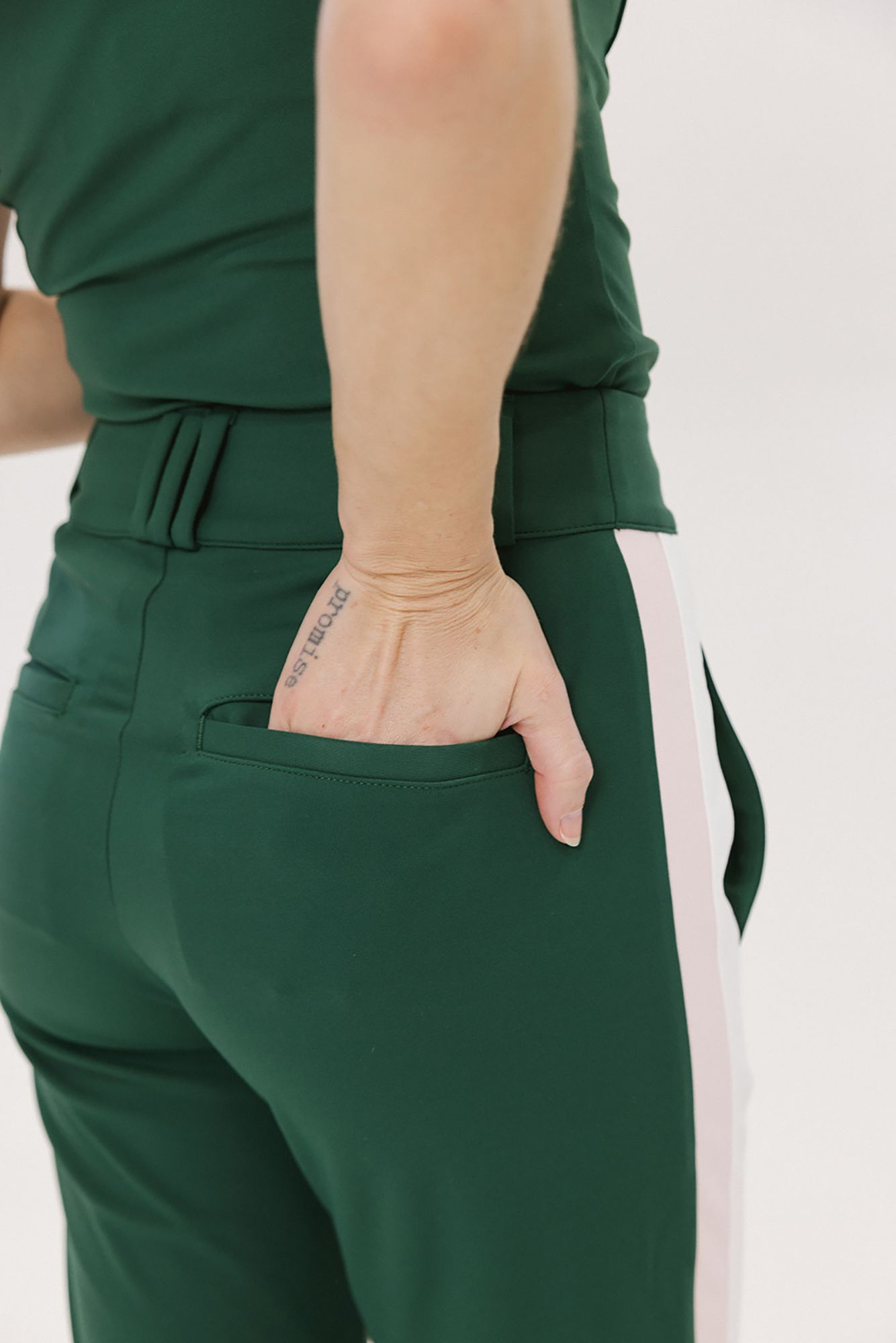 Fore All Women's Simone Golf Pant product image