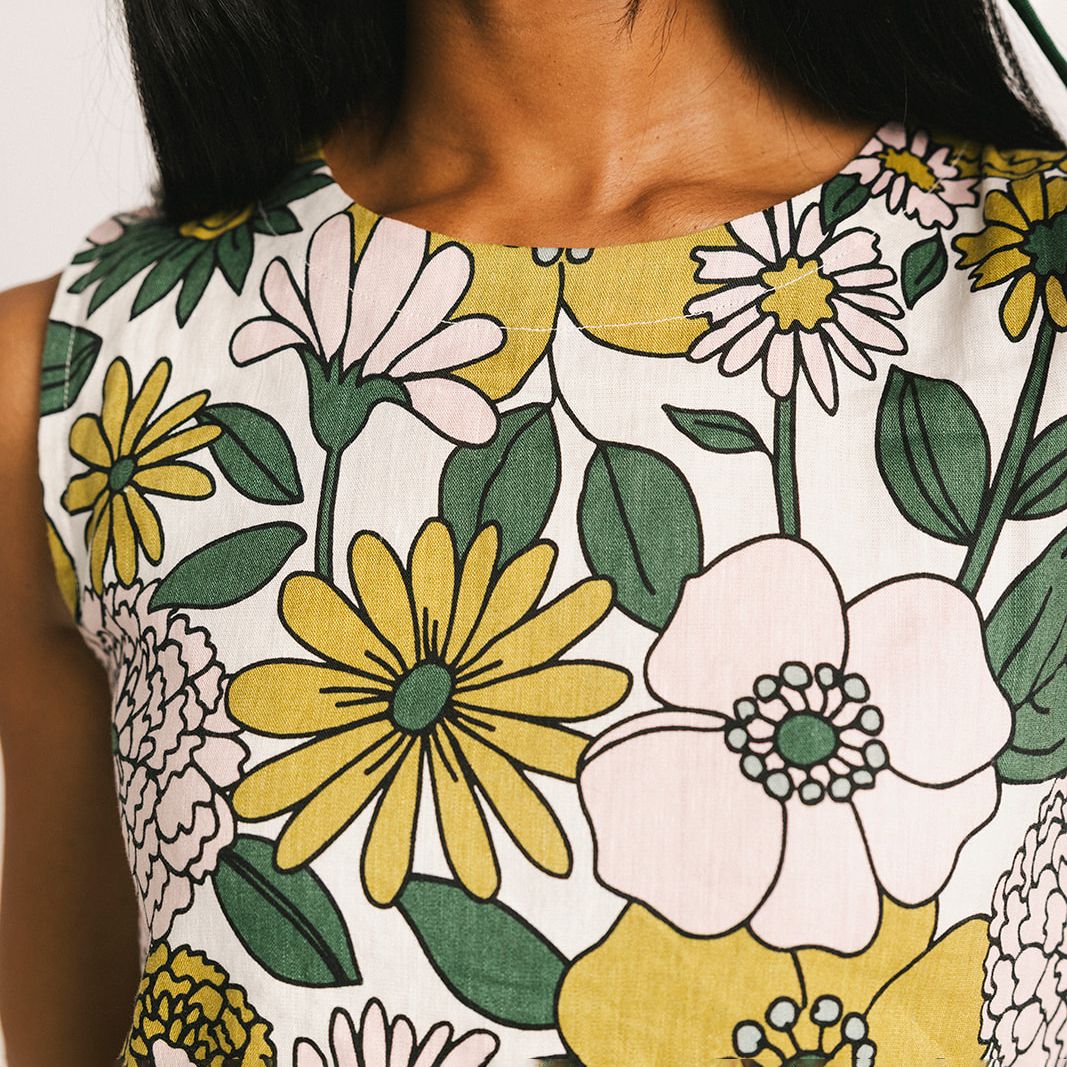 Fore All Women's Breeze Sleeveless Golf Shirt product image