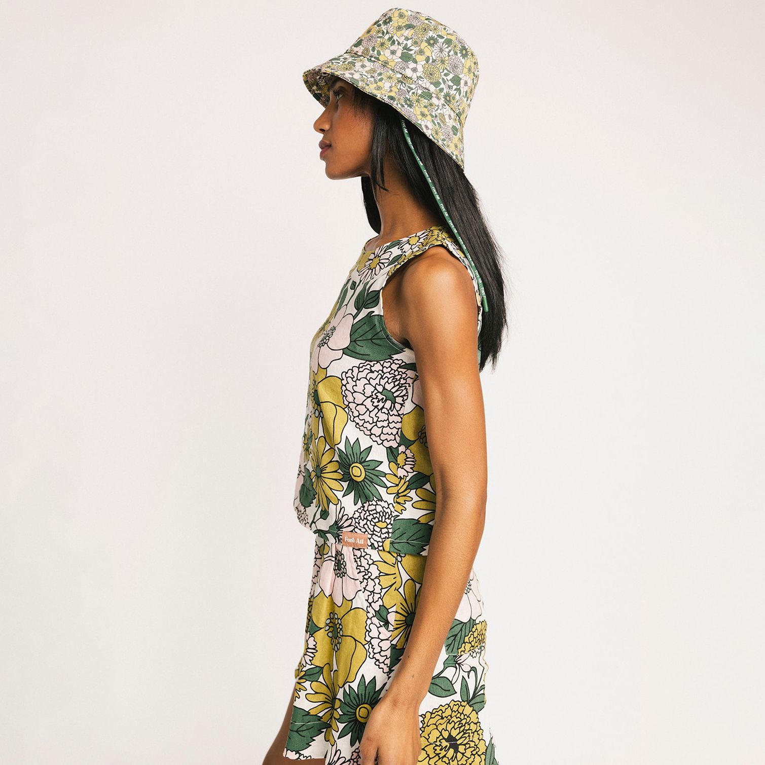 Fore All Women's Breeze Sleeveless Golf Shirt product image