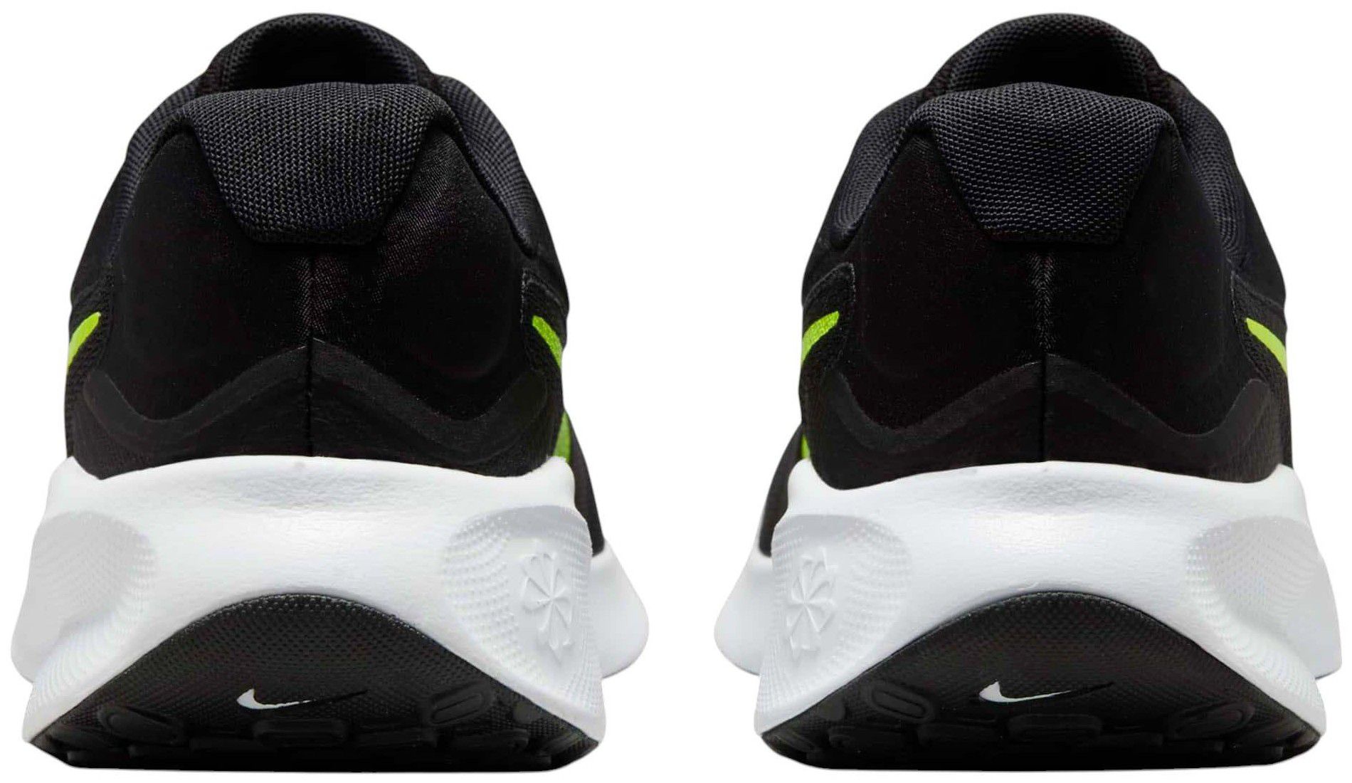 Nike Men's Revolution 7 Running Shoes product image