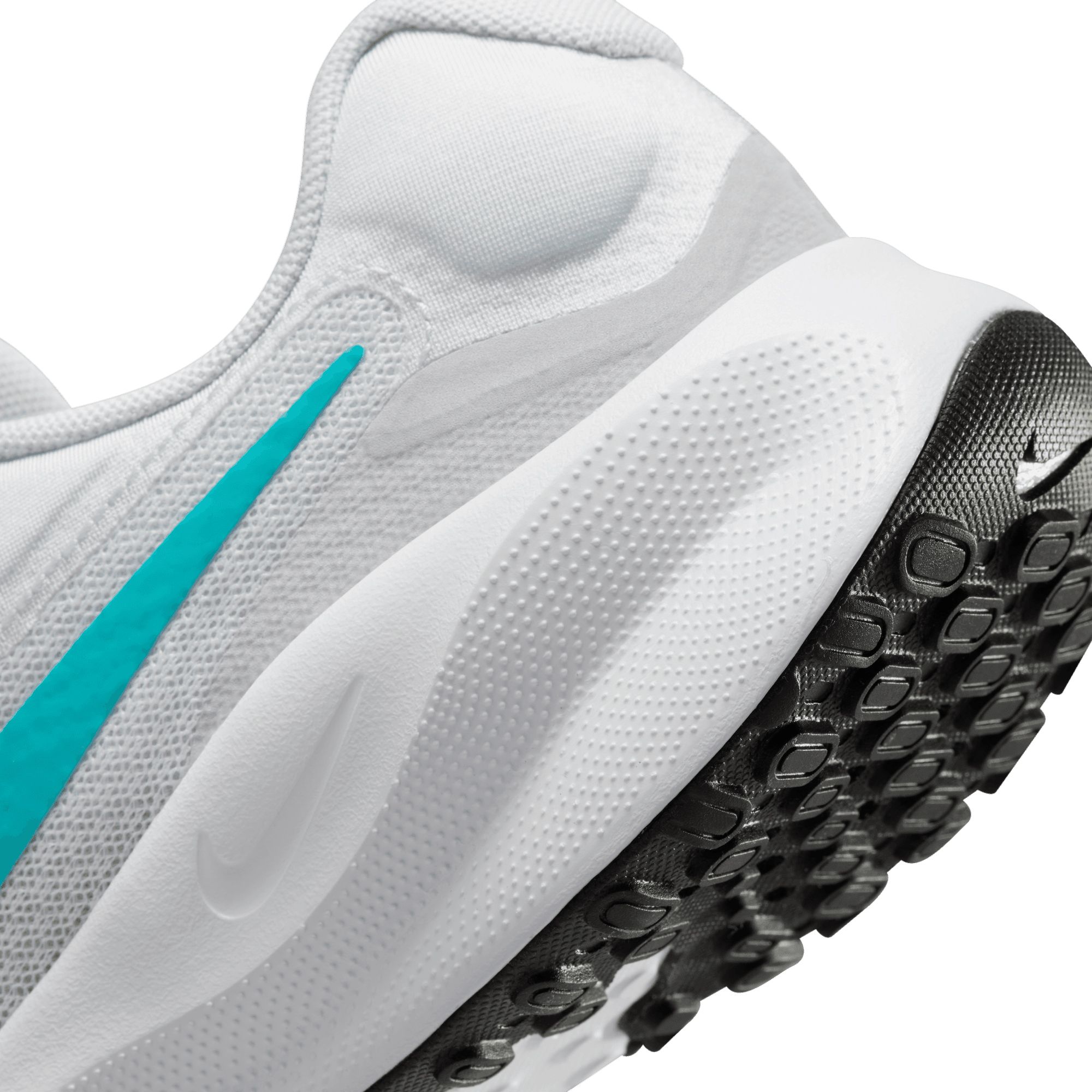 Nike Women's Revolution 7 Running Shoes product image