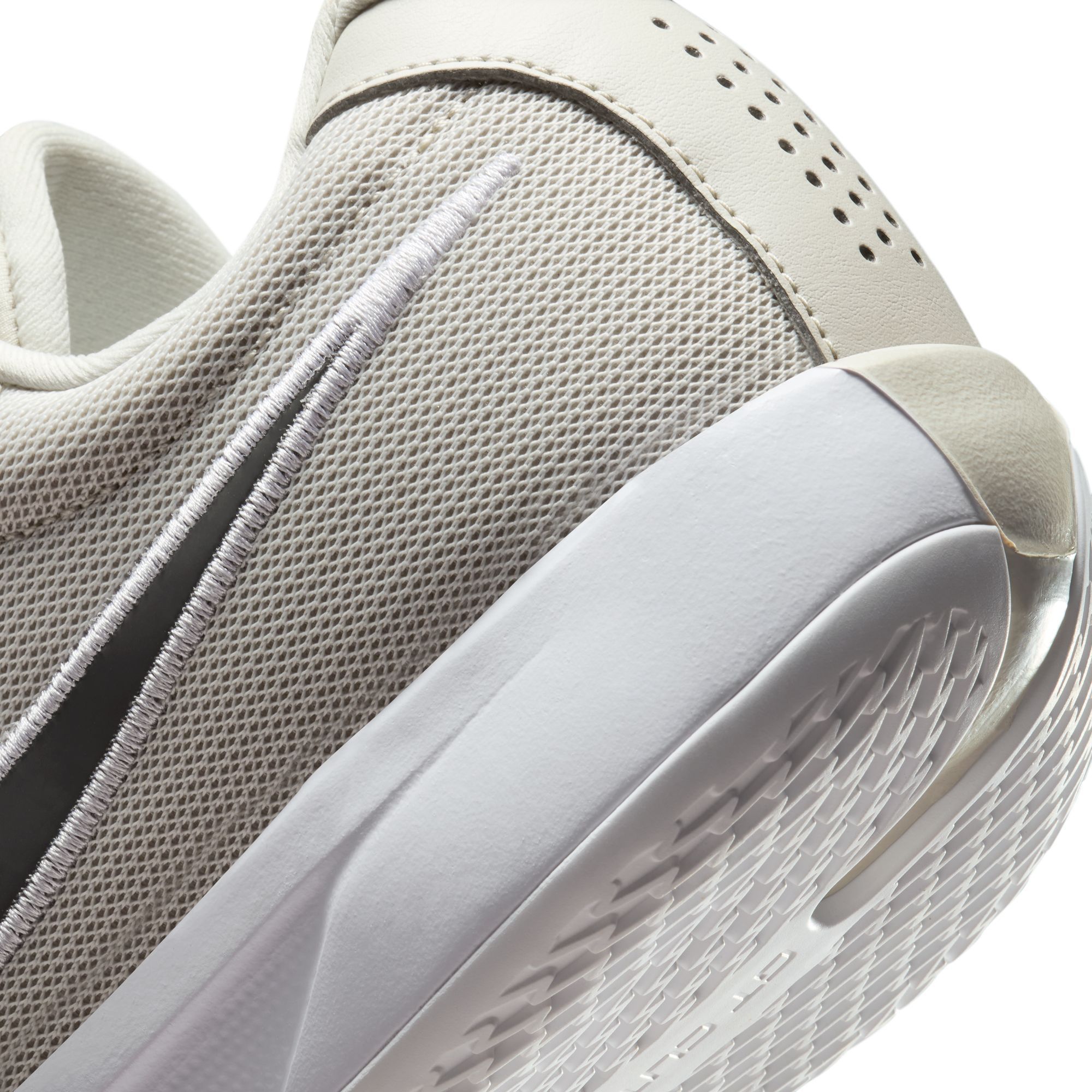 Nike G.T. Cut Academy Basketball Shoes product image