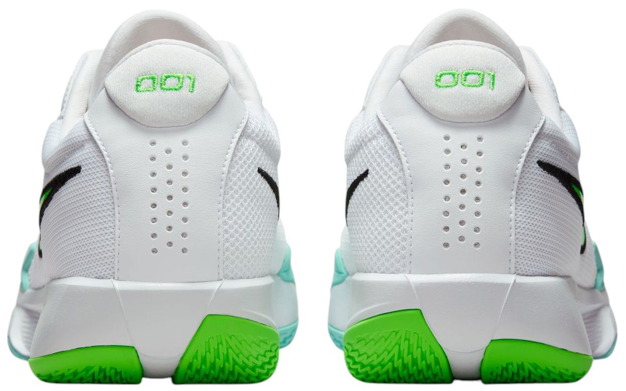 Nike G.T. Cut Academy Basketball Shoes product image