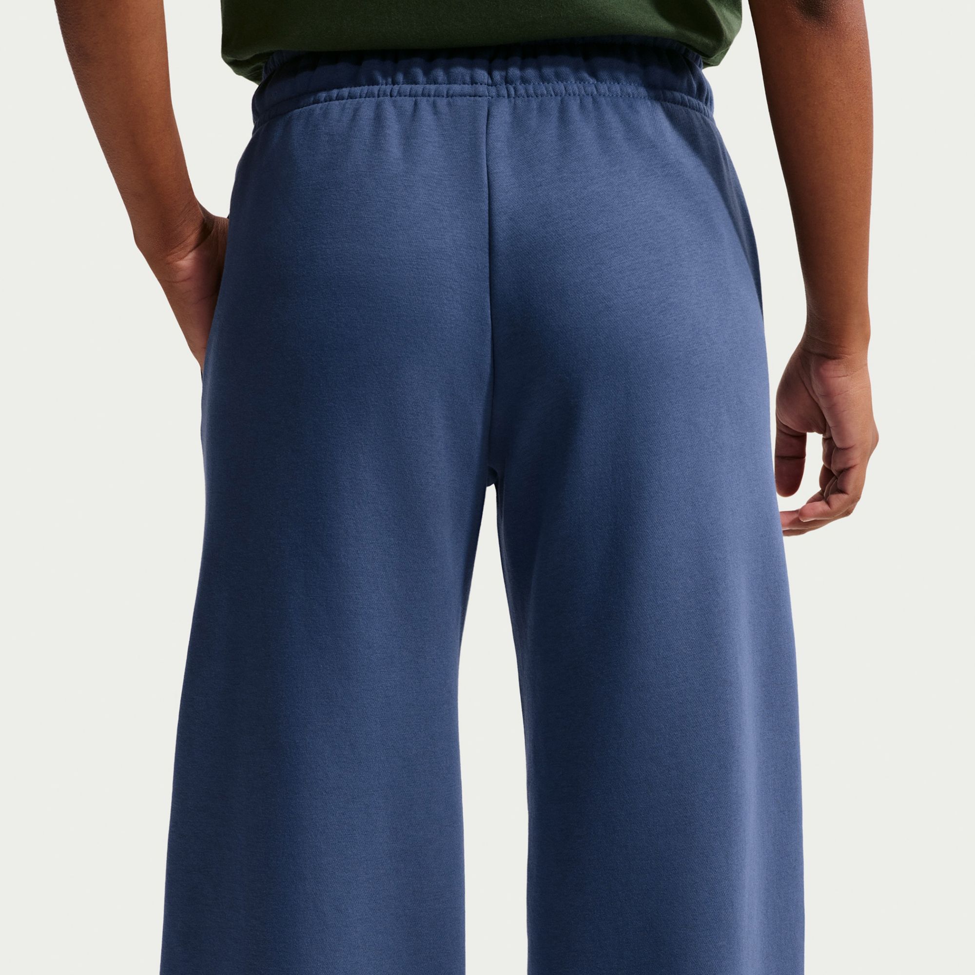 Nike Women's Sportswear Club Fleece Mid-Rise Wide-Leg Sweatpants product image