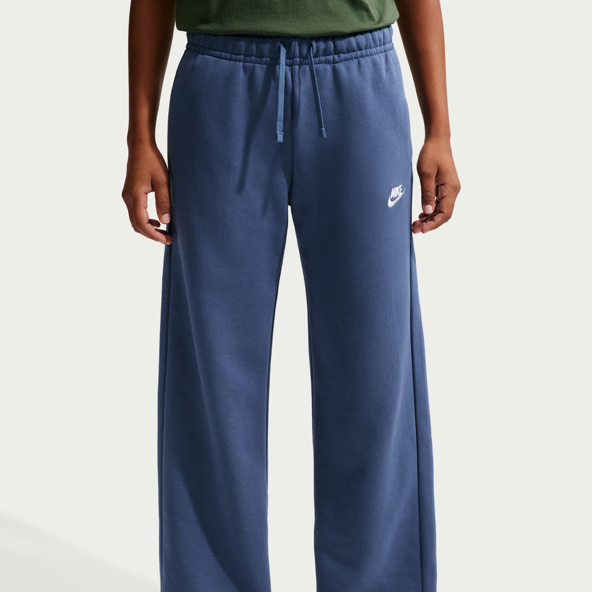 Nike Women's Sportswear Club Fleece Mid-Rise Wide-Leg Sweatpants product image