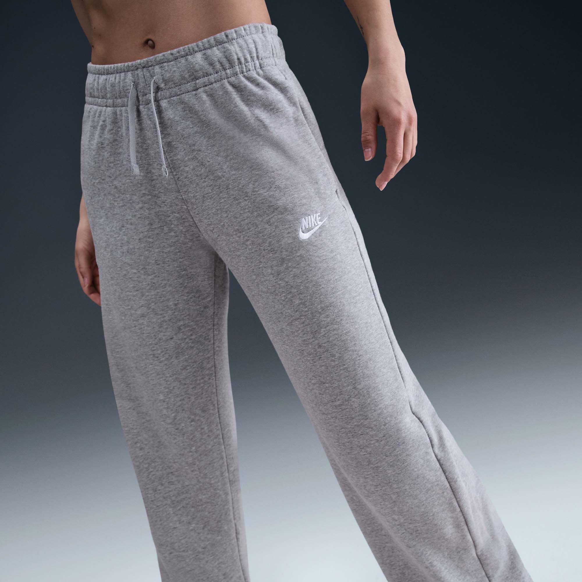 Nike Women's Sportswear Club Fleece Mid-Rise Wide-Leg Sweatpants product image
