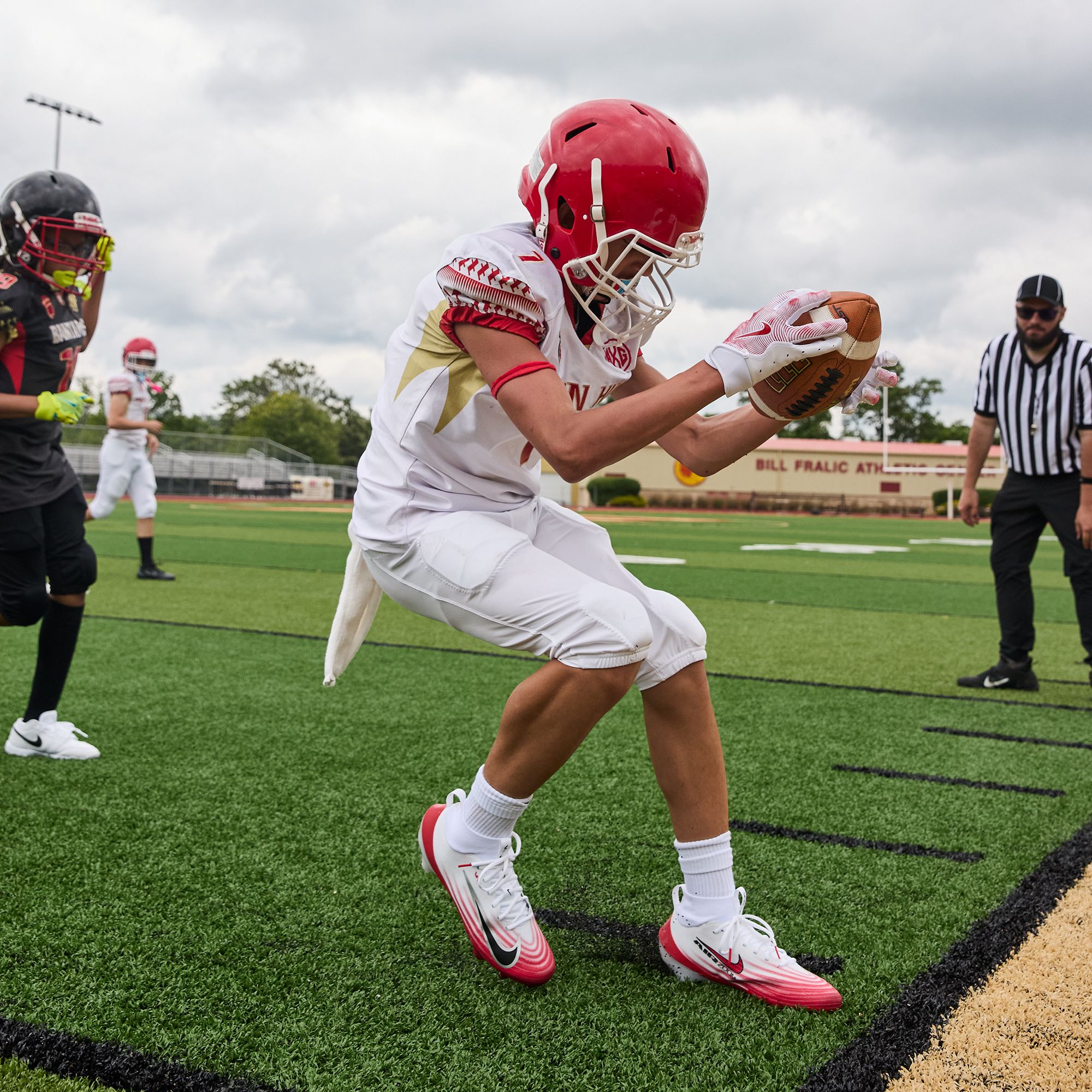 Nike Vapor Pro 1 Football Cleats product image
