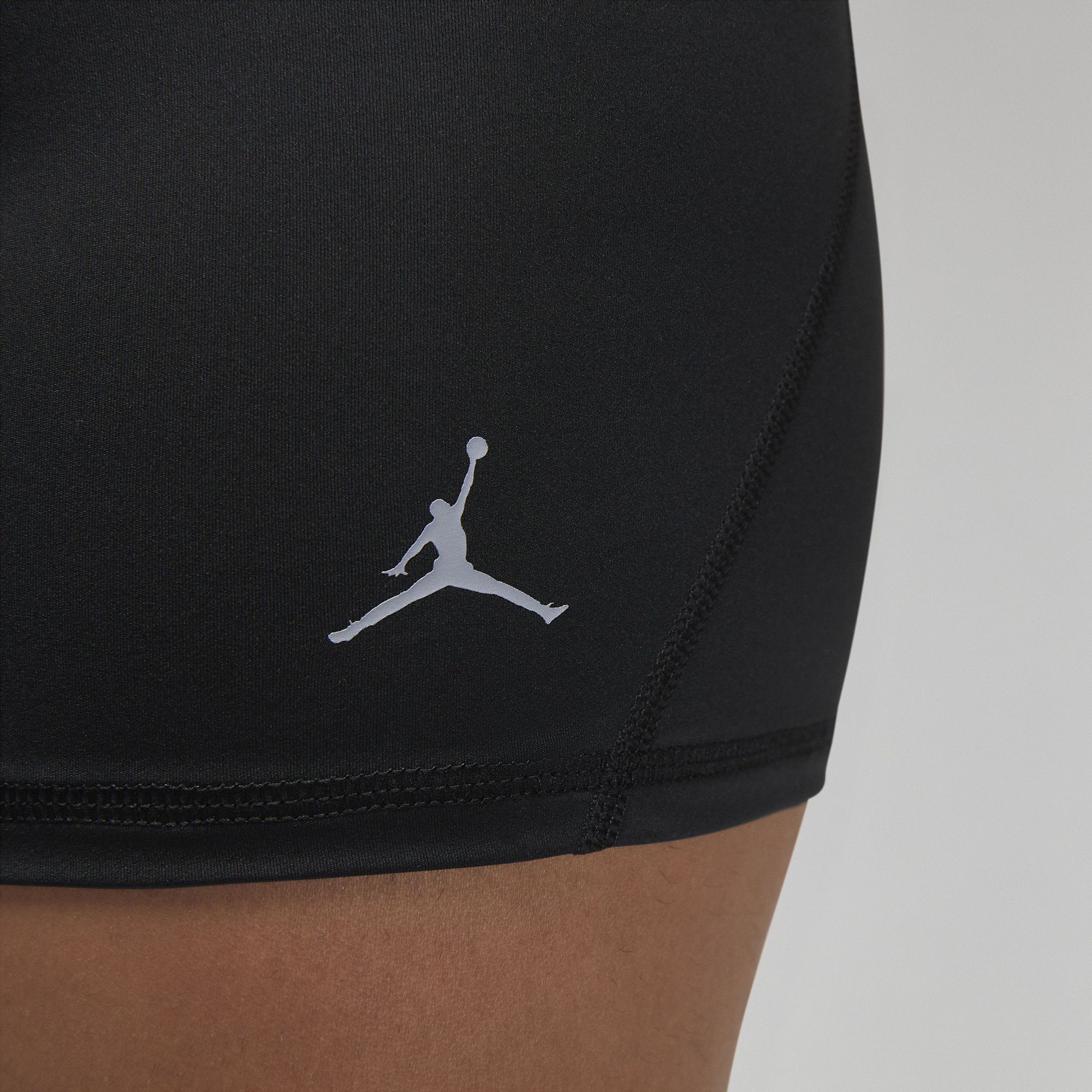 Jordan Women's Sport 5" Shorts product image