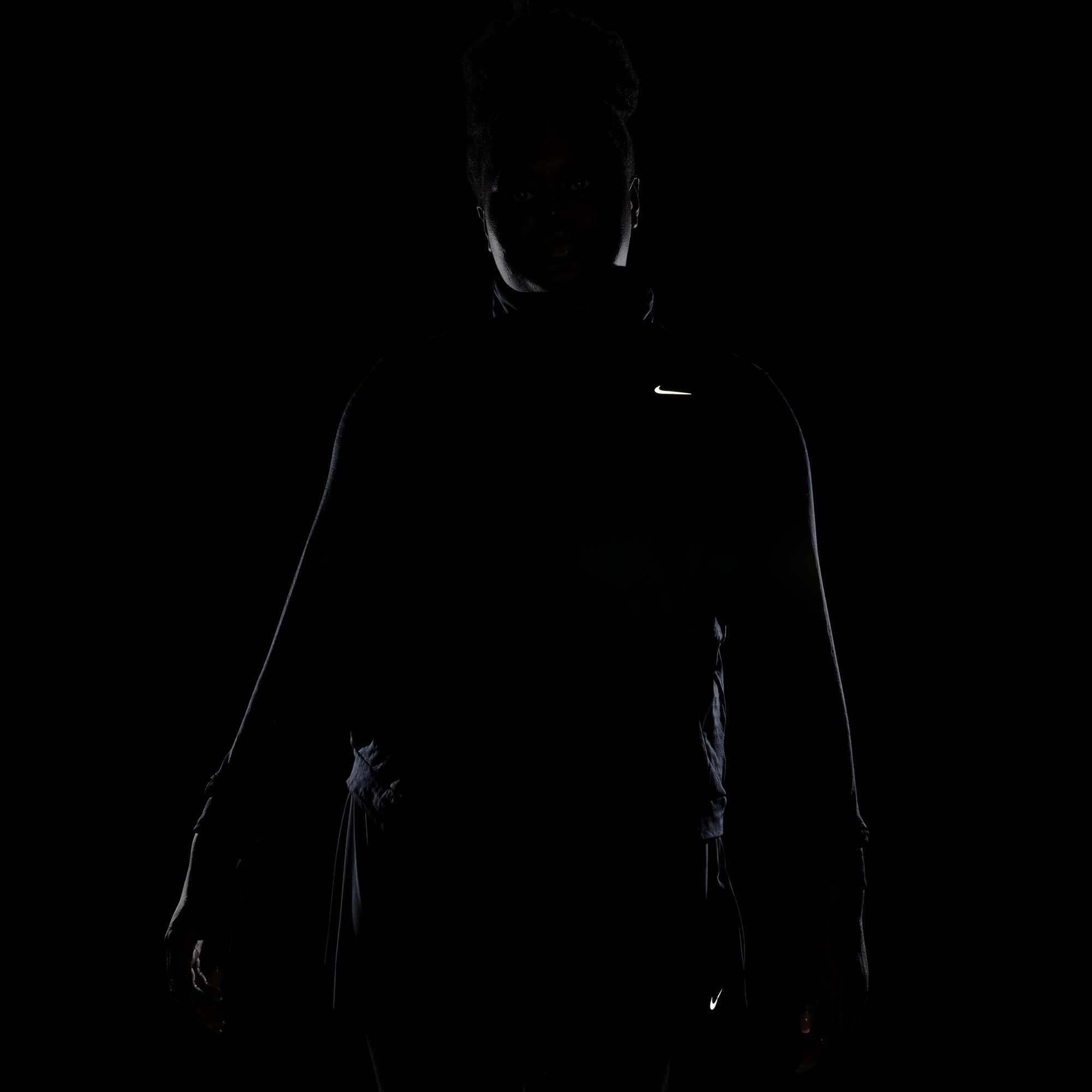 Nike Women's Therma-FIT Element Swift Turtleneck Running Top (Plus Size) product image