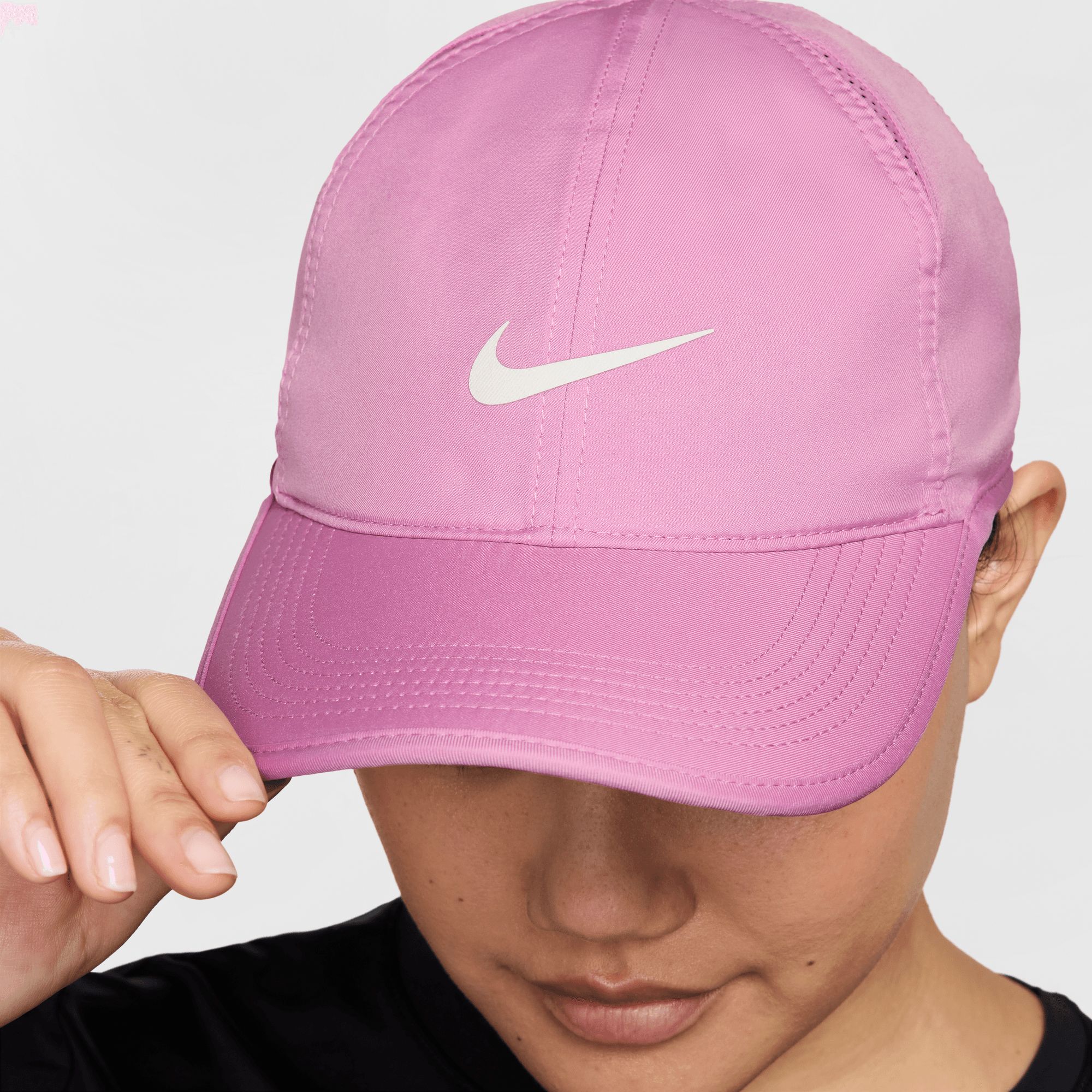 Nike Dri-FIT Club Unstructured Featherlight Hat product image