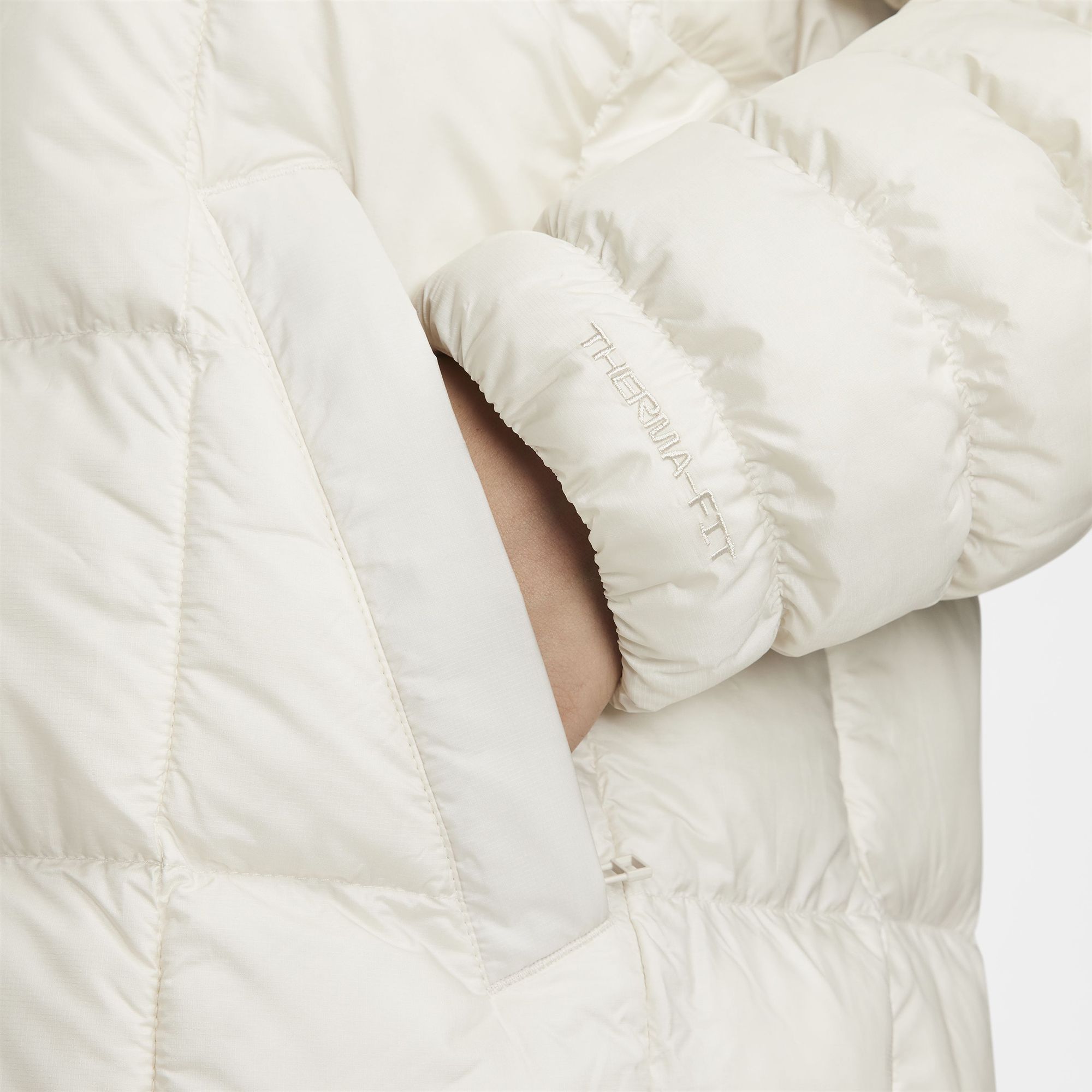 Nike Sportswear Women's Swoosh Puffer PrimaLoft Parka product image