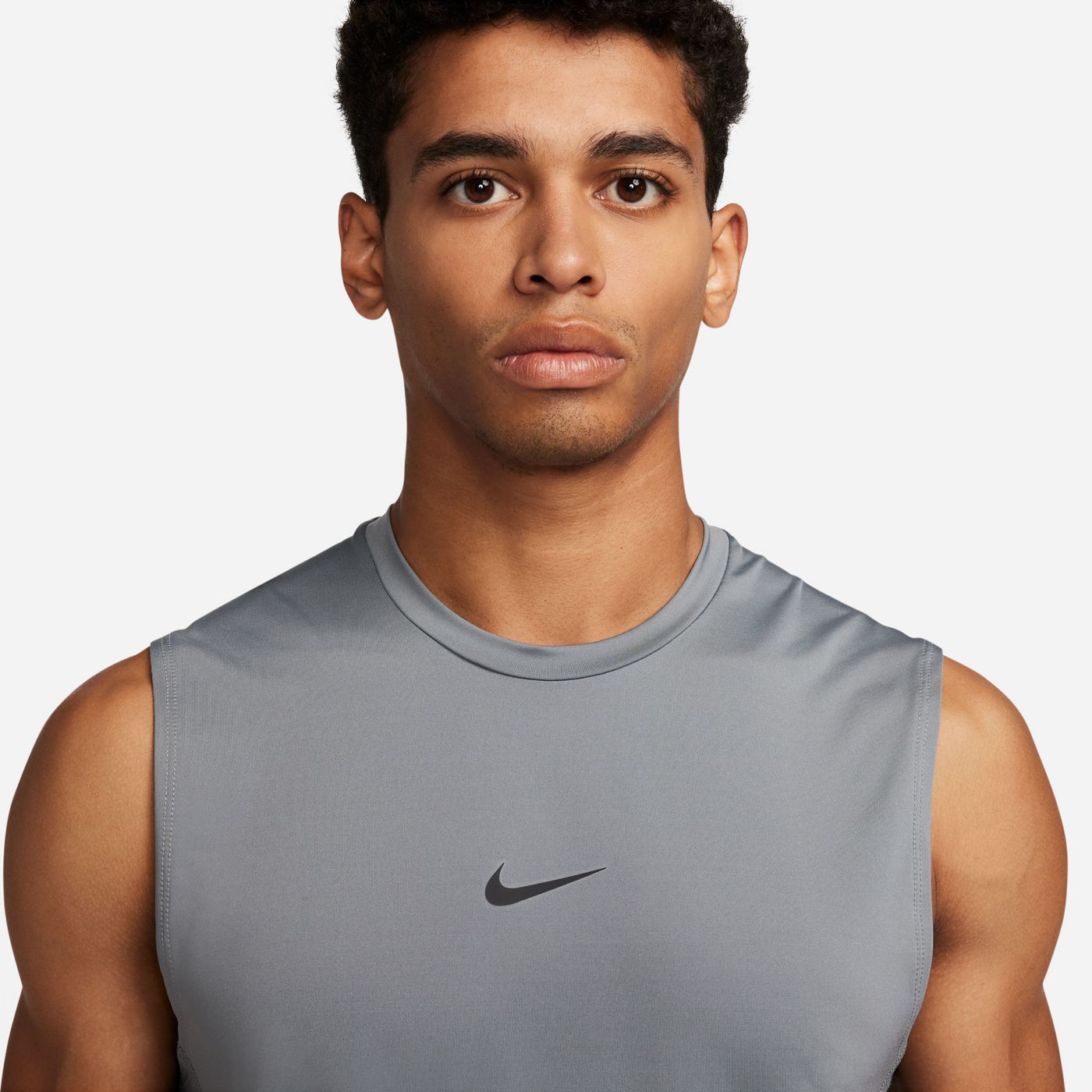 Nike pro sleeveless deals