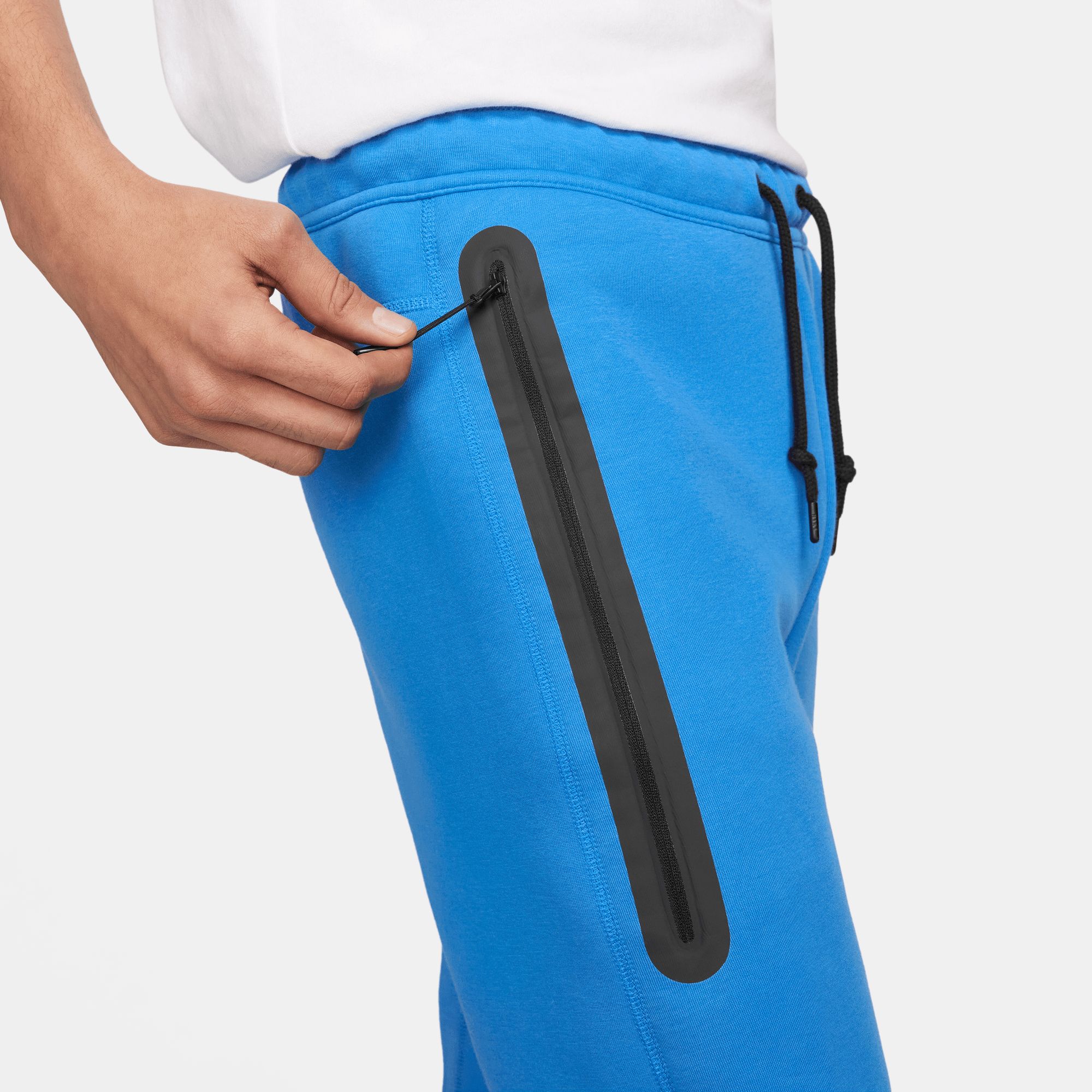 Nike Men's Tech Fleece Slim Fit Jogger Sweatpants product image