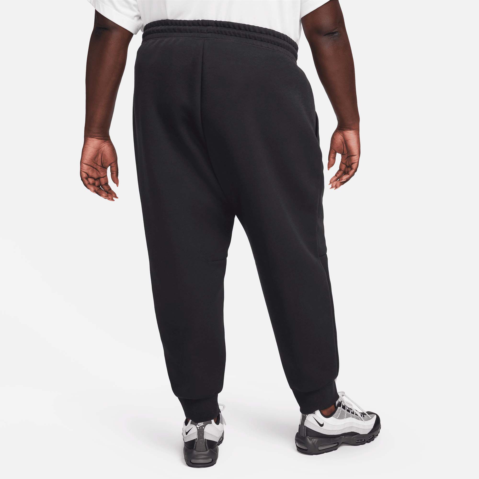 Nike Women's Sportswear Tech Fleece Mid-Rise Joggers (Plus Size) product image