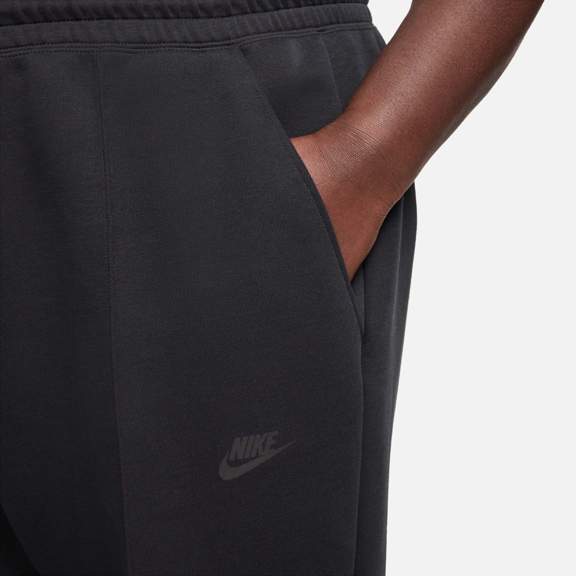 Nike Women's Sportswear Tech Fleece Mid-Rise Joggers (Plus Size) product image