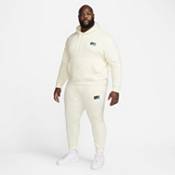 Nike Men's Club Fleece Graphic Patch Pants product image