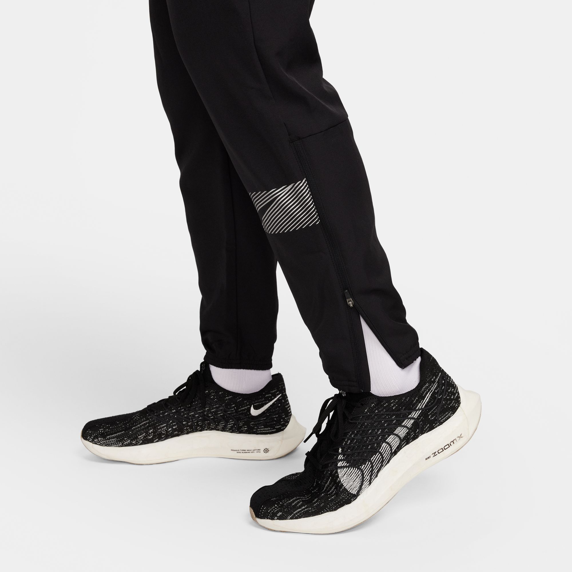 Nike Men's Dri-FIT Challenger Flash Woven Running Pants